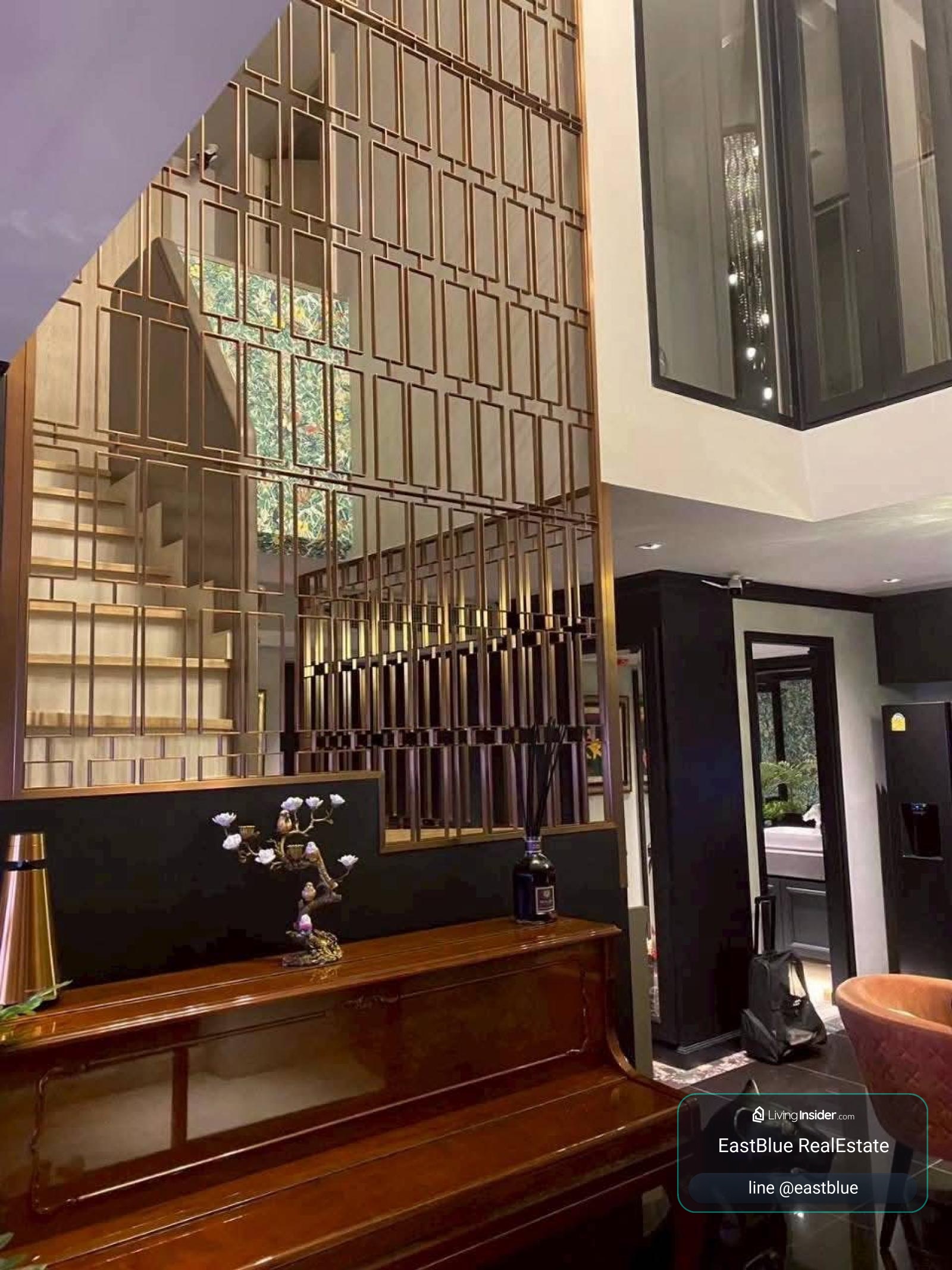 15/10/2026, รวมค่าโอน🏡 เปิดใจขาย! คอนโดหรู Na Vara Residence วิวเมือง 3 ห้องนอน

💎 ใจกลางชิดลม 182 ตร.ม. เพียง 42 ล้าน ฟรีทุกฟีเจอร์! 0642748883 – รูปที่ 2