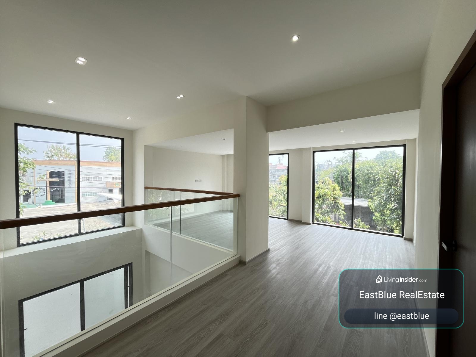 Luxurious Minimal Modern Home in Prime Sukhumvit 71 - Only 28M! 🏡✨

Spacious 4-Bed Design: Your Dream Urban Sanctuary Awaits 🌟 0642748883 – รูปที่ 2