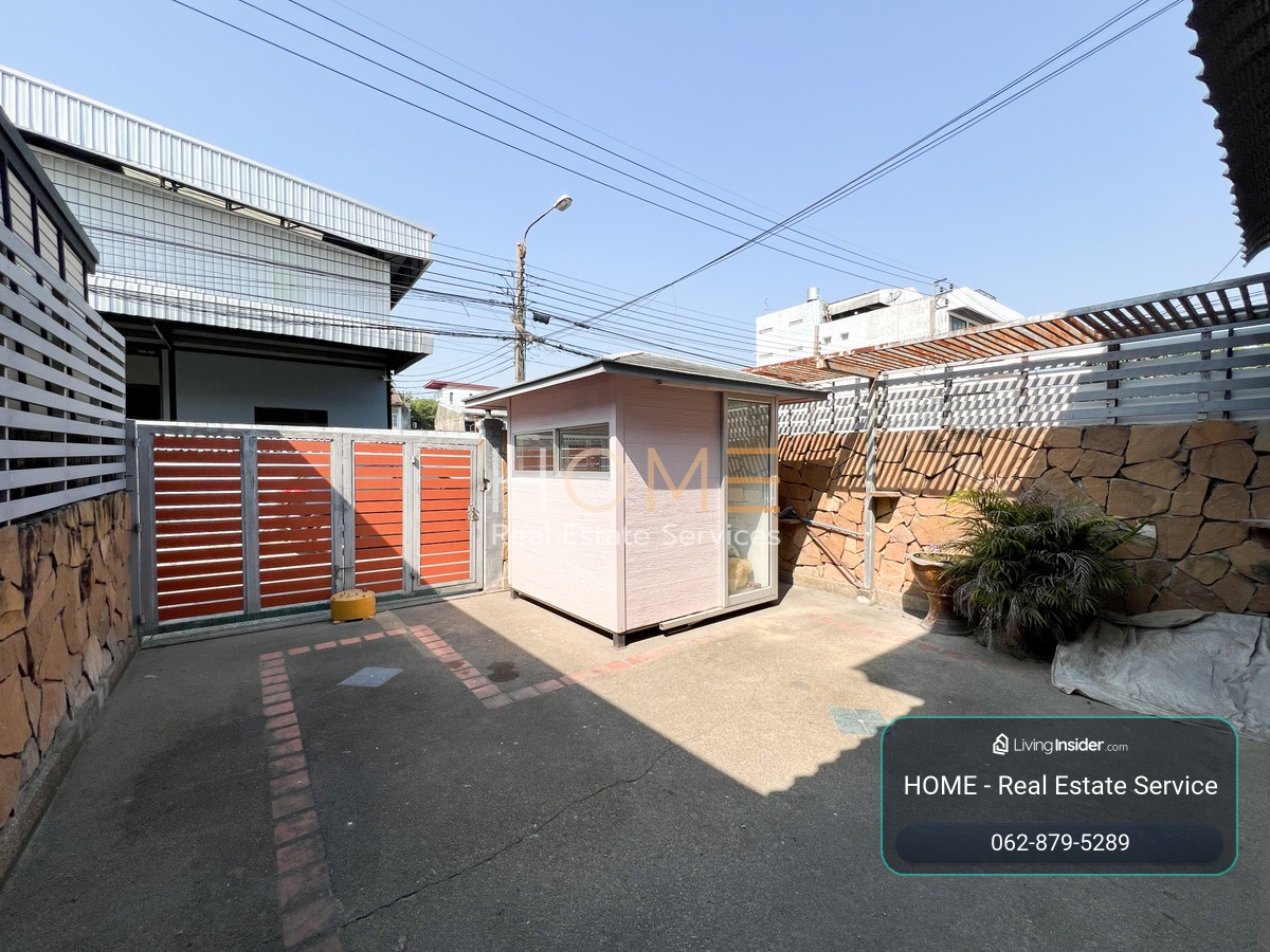 ทาวน์เฮ้าส์ ซอยวชิรธรรมสาธิต 58 / 3 ห้องนอน (ขาย), Townhouse Soi Wachiratham Sathit 58 / 3 Bedrooms (FOR SALE) GNG105 – รูปที่ 3
