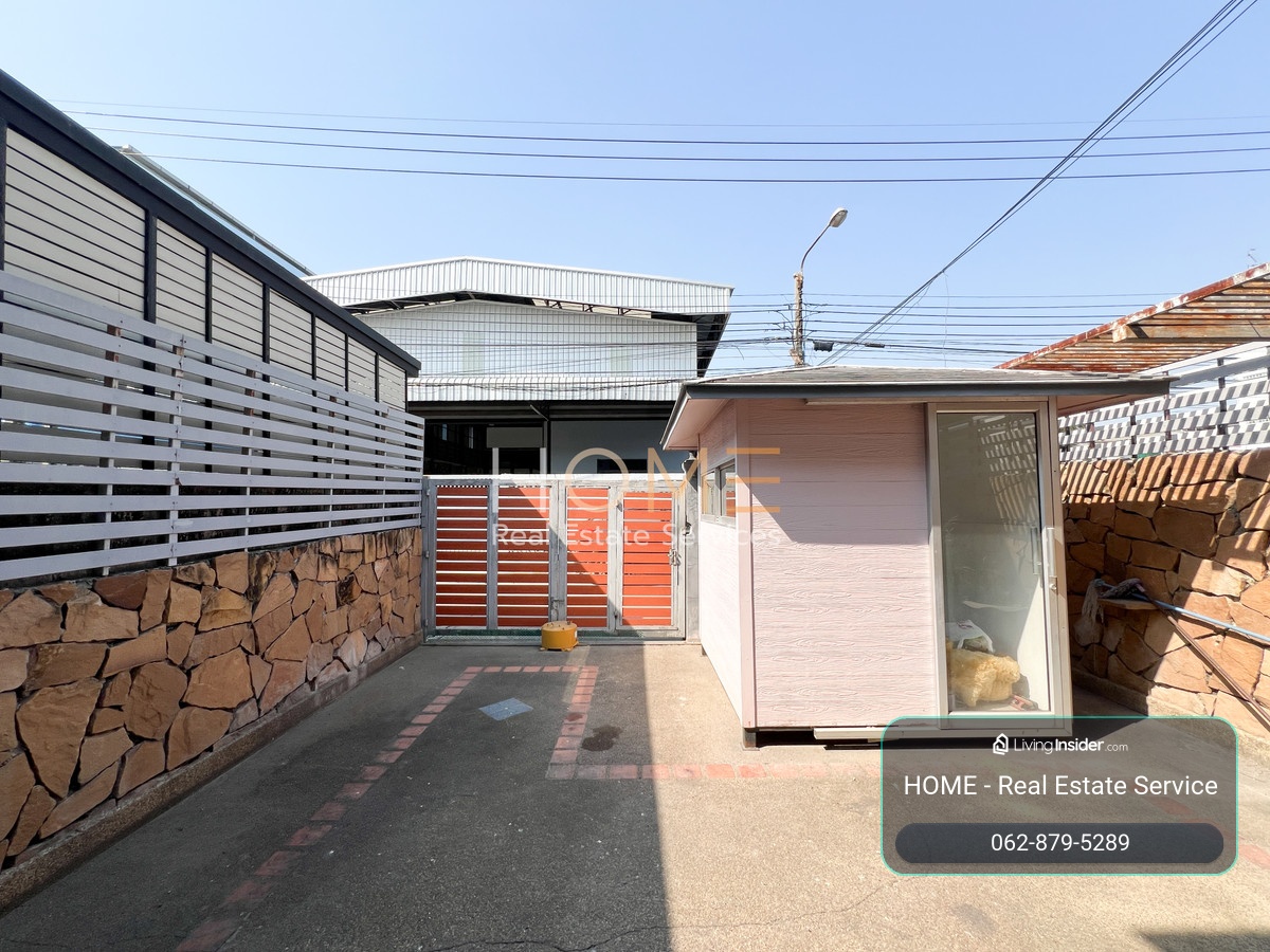 ทาวน์เฮ้าส์ ซอยวชิรธรรมสาธิต 58 / 3 ห้องนอน (ขาย), Townhouse Soi Wachiratham Sathit 58 / 3 Bedrooms (FOR SALE) GNG105 – รูปที่ 2