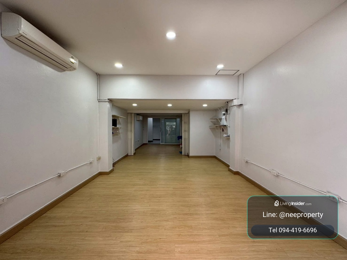 For Rent | Newly Renovated 5.5-Storey Commercial Building in Sathorn, Near BTS – รูปที่ 2