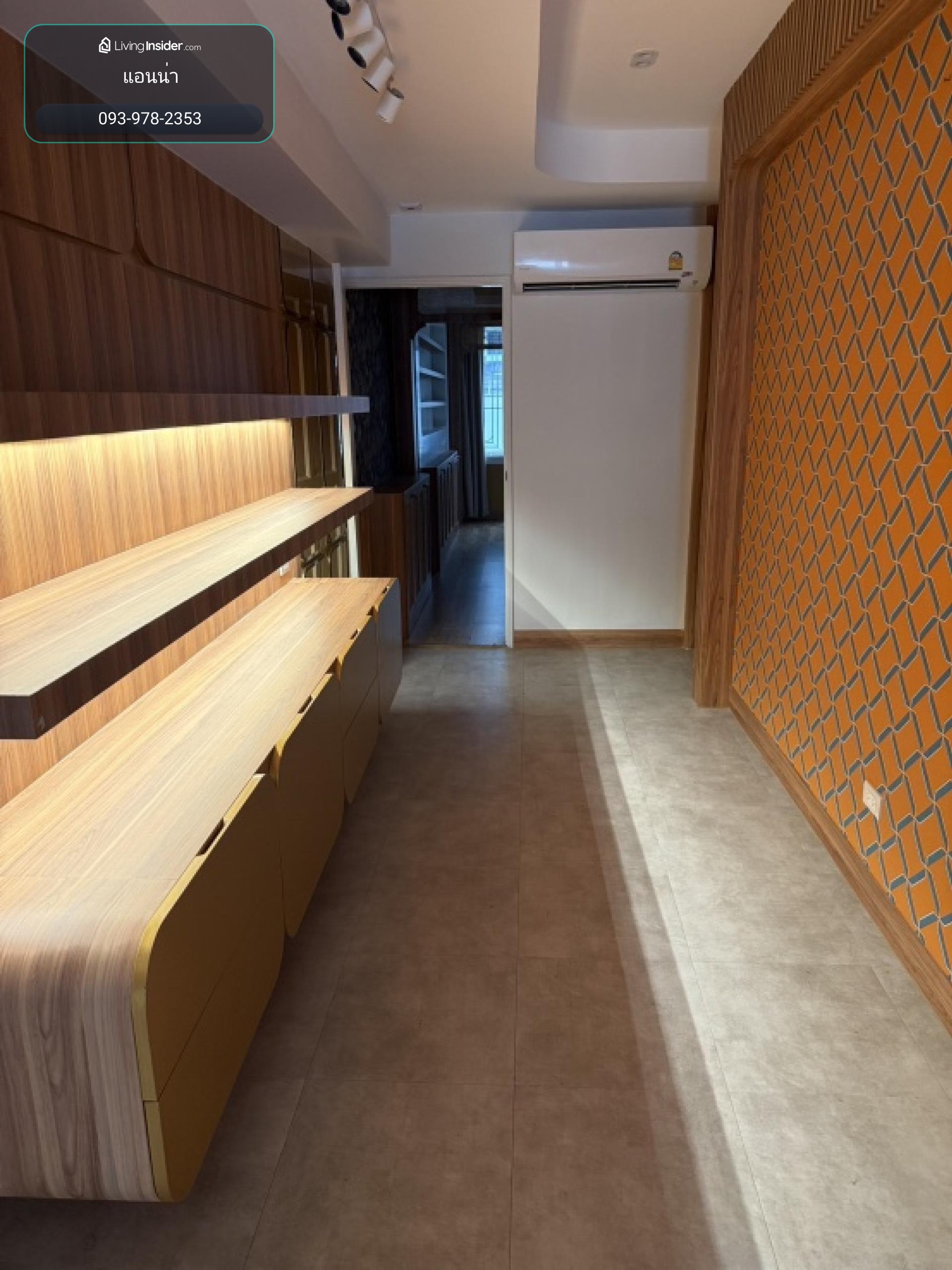 Shophouse for rent, 1 pair, 5 floors, built in air conditioning, elevator, good location.Near BTS Ploenchit Chidlom, Ratchaprasong intersection, 240 sq m., suitable for use as a residence. or beautiful shops – รูปที่ 2