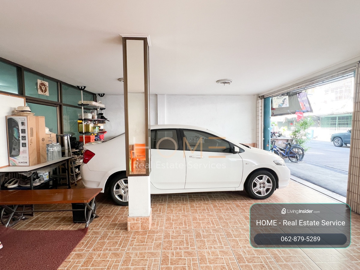 อาคารพาณิชย์ ซอยสุขุมวิท 101/1 / 2 คูหา (ขาย), Commercial Building Soi Sukhumvit 101/1 / 2 Units (FOR SALE) GNG111 – รูปที่ 3