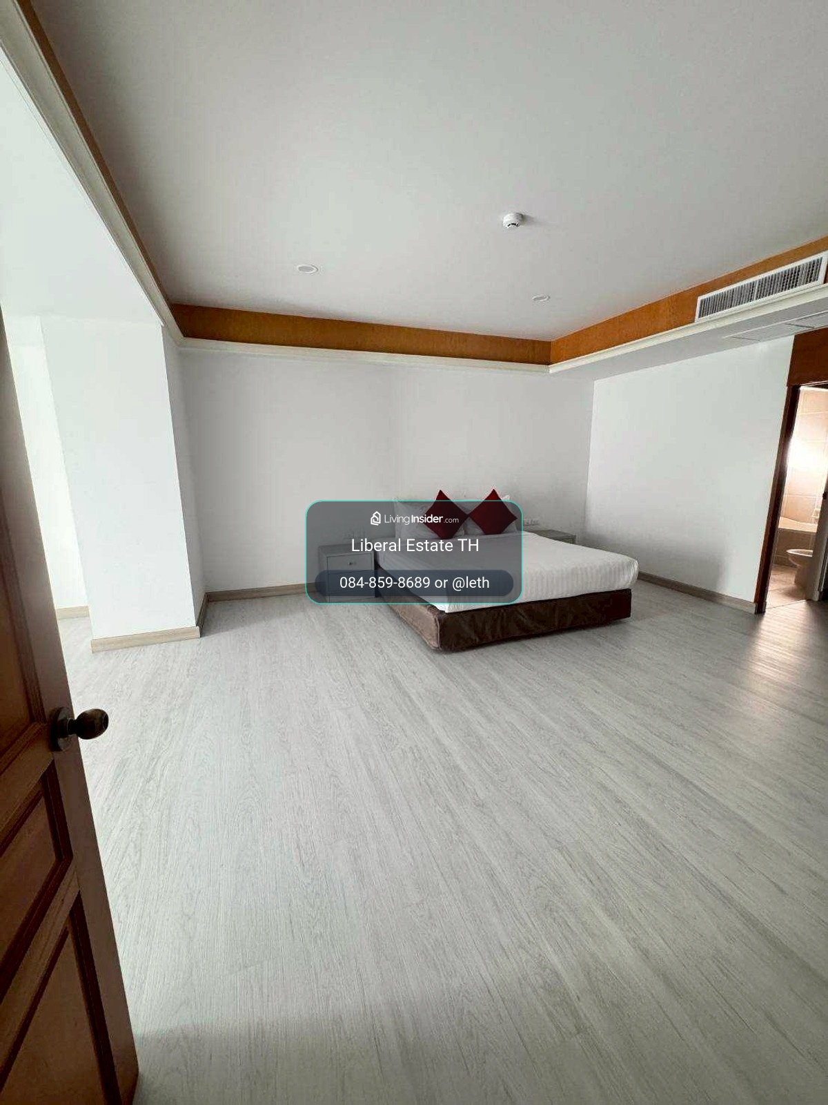 LTH15235 – Penthouse Condo Pet-Friendly for Rent Nana | City Lifestyle Best Value | Near BTS Nana | 80,000 THB | เพนท์เฮ้าส์ให้เช่า นานา ห้องใหญ่พิเศษ เลี้ยงสัตว์ได้ คุ้มค่า ใกล้ BTS นานา – รูปที่ 4