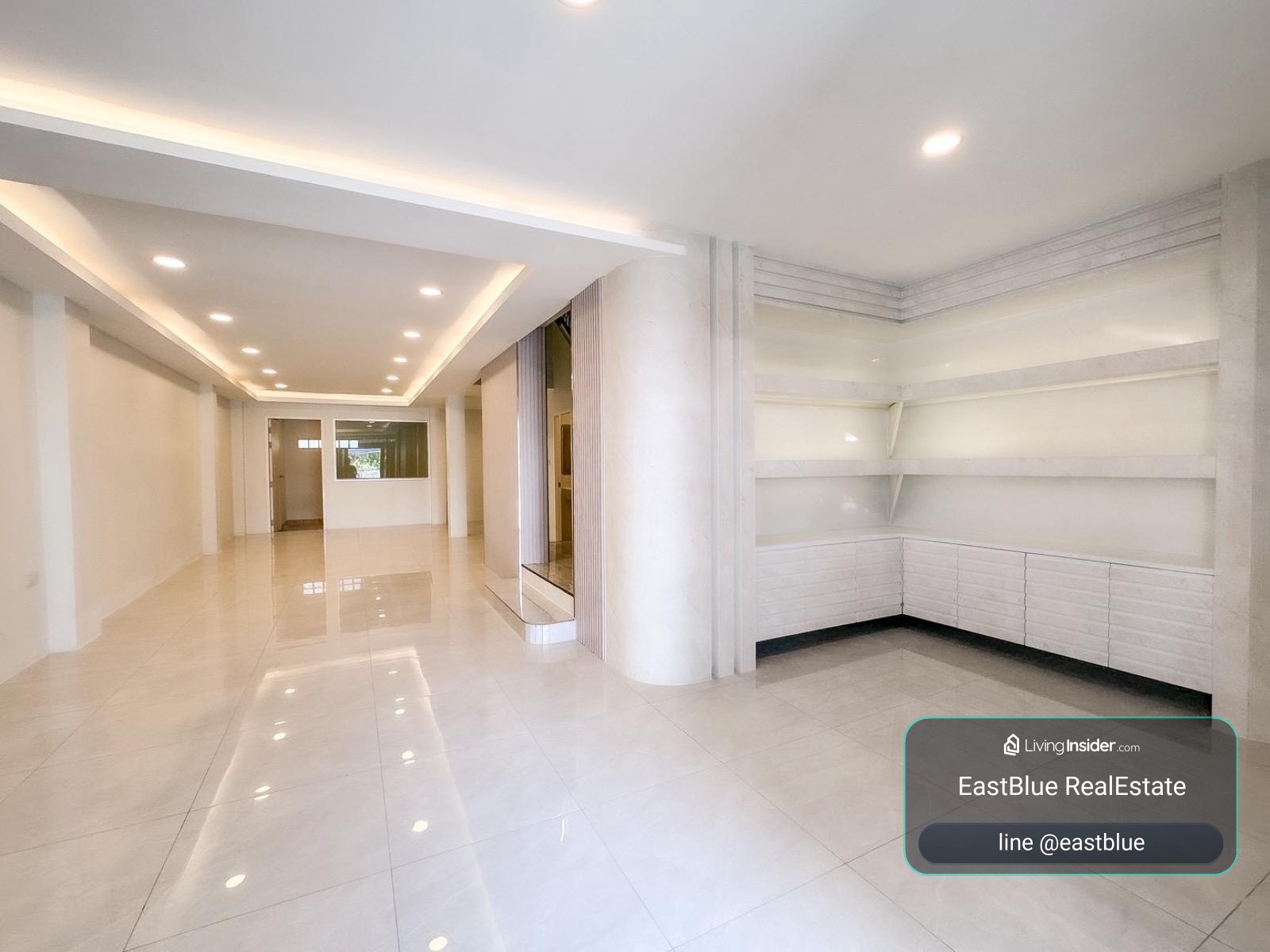 Spacious 4-Bed Home in Baan Klang Muang Rama 9 
Live Large with 260 sqm of Luxury & Prime Location 

Modern 4-Bed House Near Rama 9 & Lat Phrao 
Your Dream Home Awaits at 7.79M THB 

Stylish 4-Bed Townhouse in Top Bangkok Zone 
Move-In Ready with Spacious – รูปที่ 2