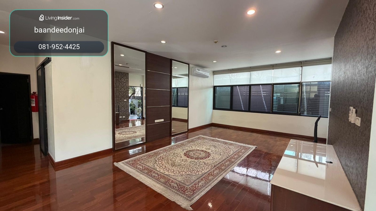 ให้เช่า บ้านศศิดา (250 ตร.ม.) 3 นอน 3 น้ำ สุขุมวิท 24 ใกล้ Emporium  – รูปที่ 3
