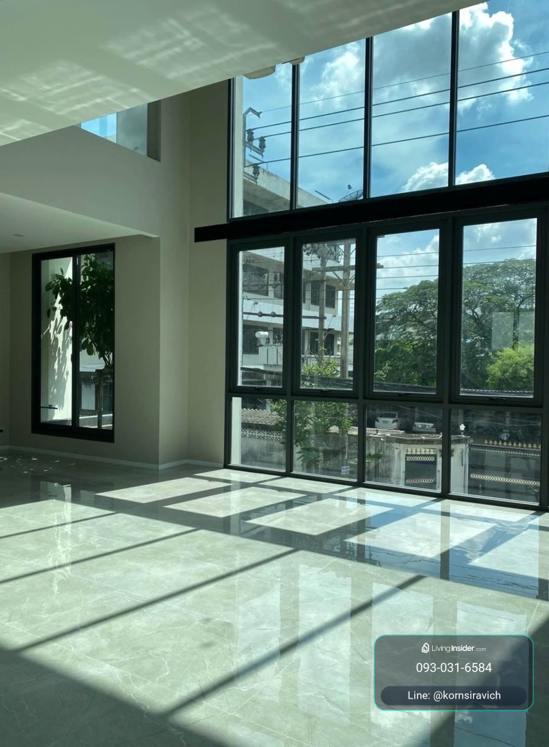 Office, 4-story office @ Srinakarin Soi On Nut 64 with parking for 4 cars, beautiful building, tall and airy, near BTS Yellow Line 500 meters. – รูปที่ 3