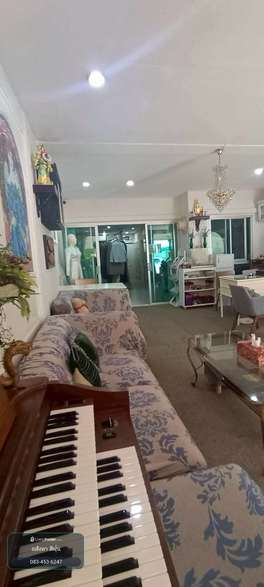 ขายทาวน์โฮม 3 ชั้น ซอยโพธิ์แก้ว 3 ลาดพร้าว 101 เนื้อที่ 25.8 ตารางวา 4 ห้องนอน 5 ห้องน้ำ แขวงคลองจั่น เขตบางกะปิ กรุงเทพมหานคร เดินทางสะดวก – รูปที่ 3