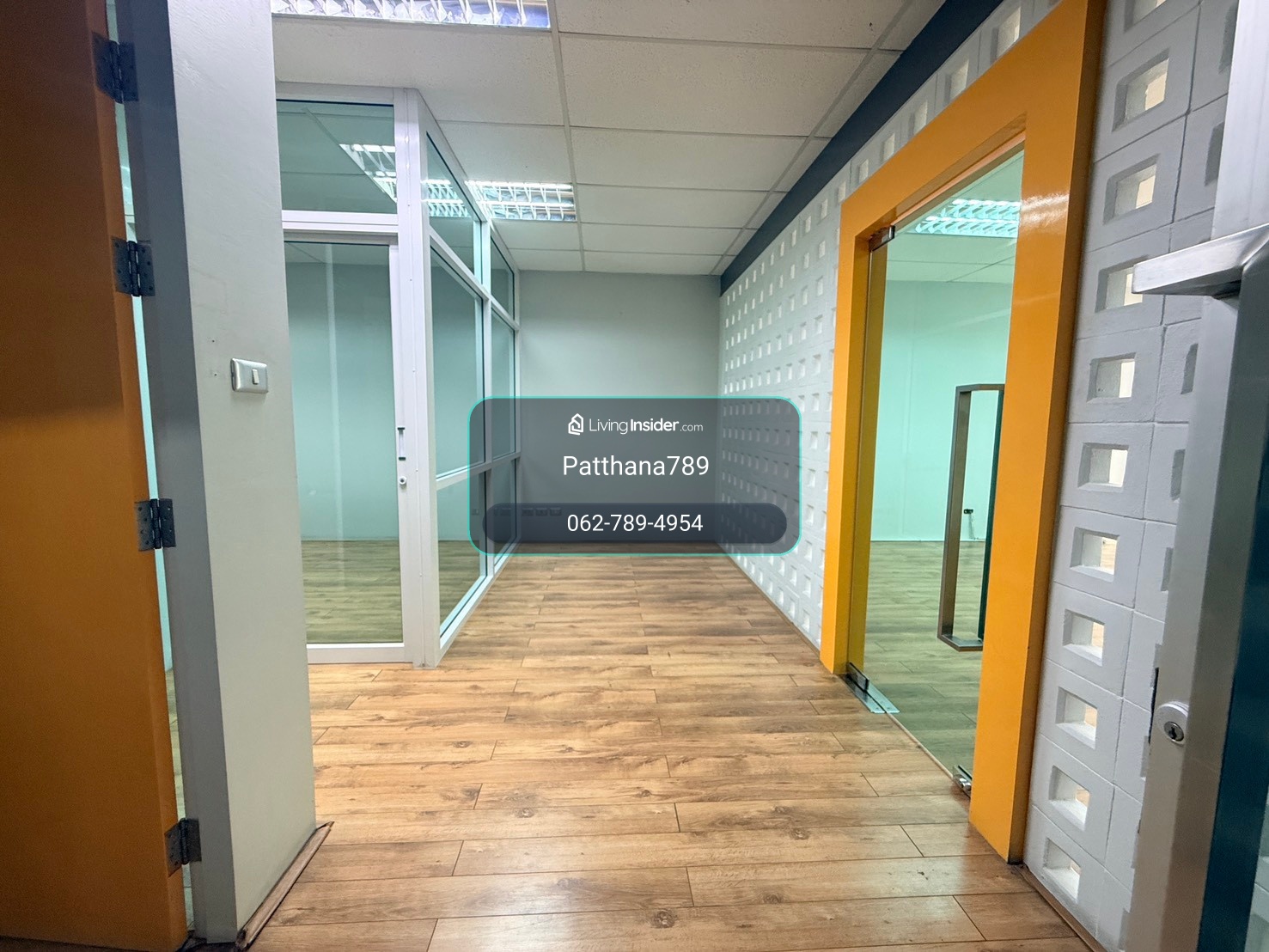 Office building for Rent on Ratchadaphisek Soi 18, in the heart of the city. Conveniently located near Sutthisan MRT station. – รูปที่ 4