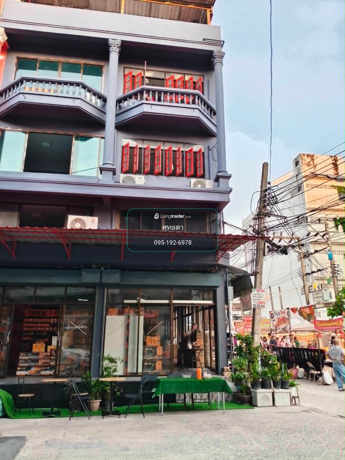 ขายอาคารพาณิชย์ 3.5 ชั้น  2 คูหาตีทะลุ  ม.ฉัตรนคร  ถ.เฉลิมพระเกียรติ ร.9 ซ.83   ต.ประเวศ  อ.ประเวศ  กรุงเทพ – รูปที่ 2