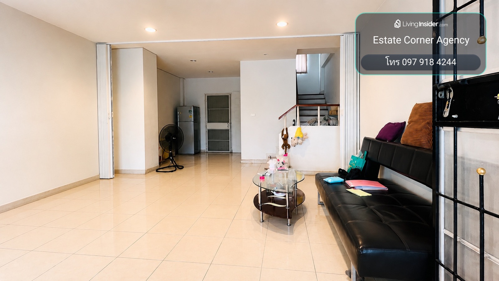 97699 - ขายทาวน์โฮม 3 ชั้น บ้านกลางเมืองลูเซิร์น อ่อนนุช 46 ทำเลทอง เดินทางเข้า-ออกได้หลายเส้นทาง เหมาะอยู่เอง ปล่อยเช่า หรือ ทำโฮมออฟฟิศ – รูปที่ 3