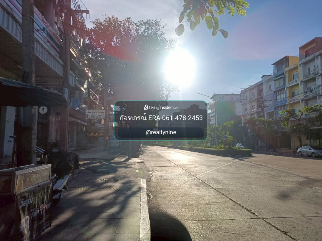ขายทาวน์เฮ้าส์ 2 ชั้น หลังมุม สินพัฒนาธานี 28.5 ตร.ว. 4 นอน ใจกลางเมืองจตุจักร ถ.เทศบาลสงเคราะห์ ใกล้ตลาดบองมาเช่ แขวงลาดยาว เขตจตุจักร กรุงเทพฯ ราคา 7,000,000 บาท – รูปที่ 3