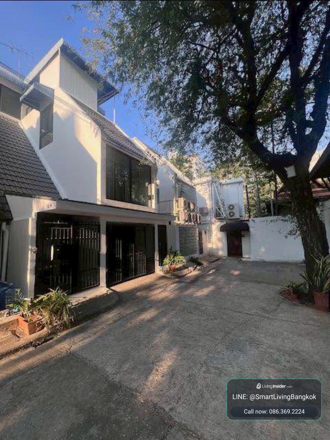 ทาวน์เฮ้าส์สุขุมวิท 49 รีโนเวททั้งหลัง ทำเลศักยภาพ ใกล้โรงพยาบาลสมิติเวช และโรงเรียนนานาชาติ พื้นที่ใช้สอยขนาดใหญ่ จอดรถได้ถึง 6 คัน เหมาะสำหรับอยู่อาศัยหรือการลงทุนระยะยาวในโซนสุขุมวิทชั้นใน – รูปที่ 2