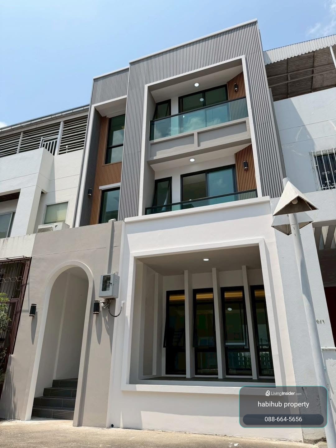 🏠✨ ขาย ทาวน์โฮม ย่านสุขุมวิท 101 | 4 ห้องนอน (HBH-SI-243) – รูปที่ 2