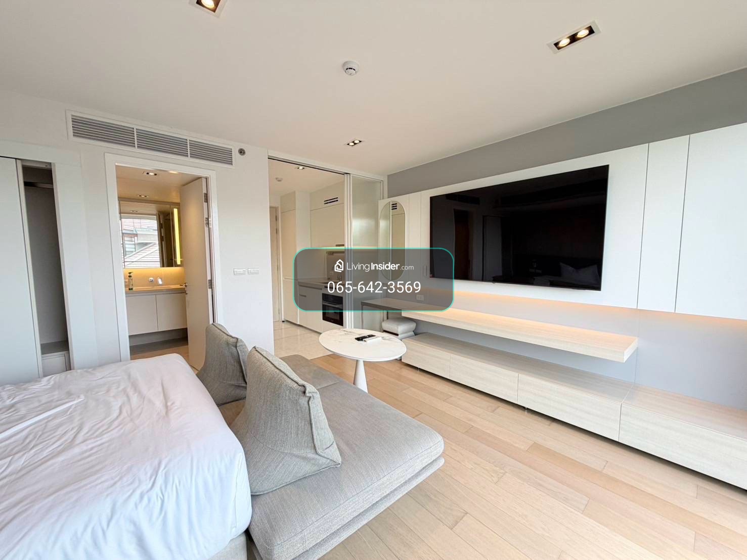A new home that your XL Labrador will fall in love with! 🐾 Raise your lifestyle to a higher level in the heart of Phrom Phong at Scope Promsri, a Pet Friendly Condo that understands you and your beloved pets with a 1 bedroom room of 33 sq m, decorated wit – รูปที่ 3