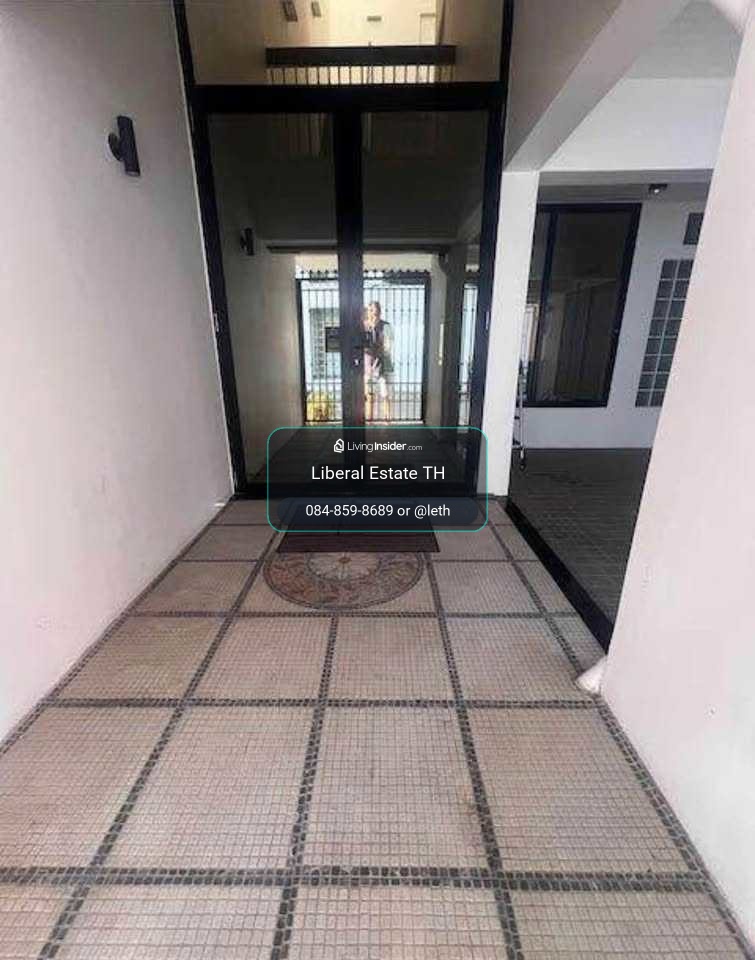 LTHC15831 - Luxury Pet-Friendly Townhouse for Rent Thonglor | Garden Court Townhouse Sukhumvit | Near Samitivej Hospital & BTS Ekkamai | 105,000 THB/month | ทาวน์โฮมหรูให้เช่า ทองหล่อ เลี้ยงสัตว์ได้ พร้อมสวนส่วนตัว ใกล้โรงพยาบาลสมิติเวช และ BTS เอกมัย – รูปที่ 4