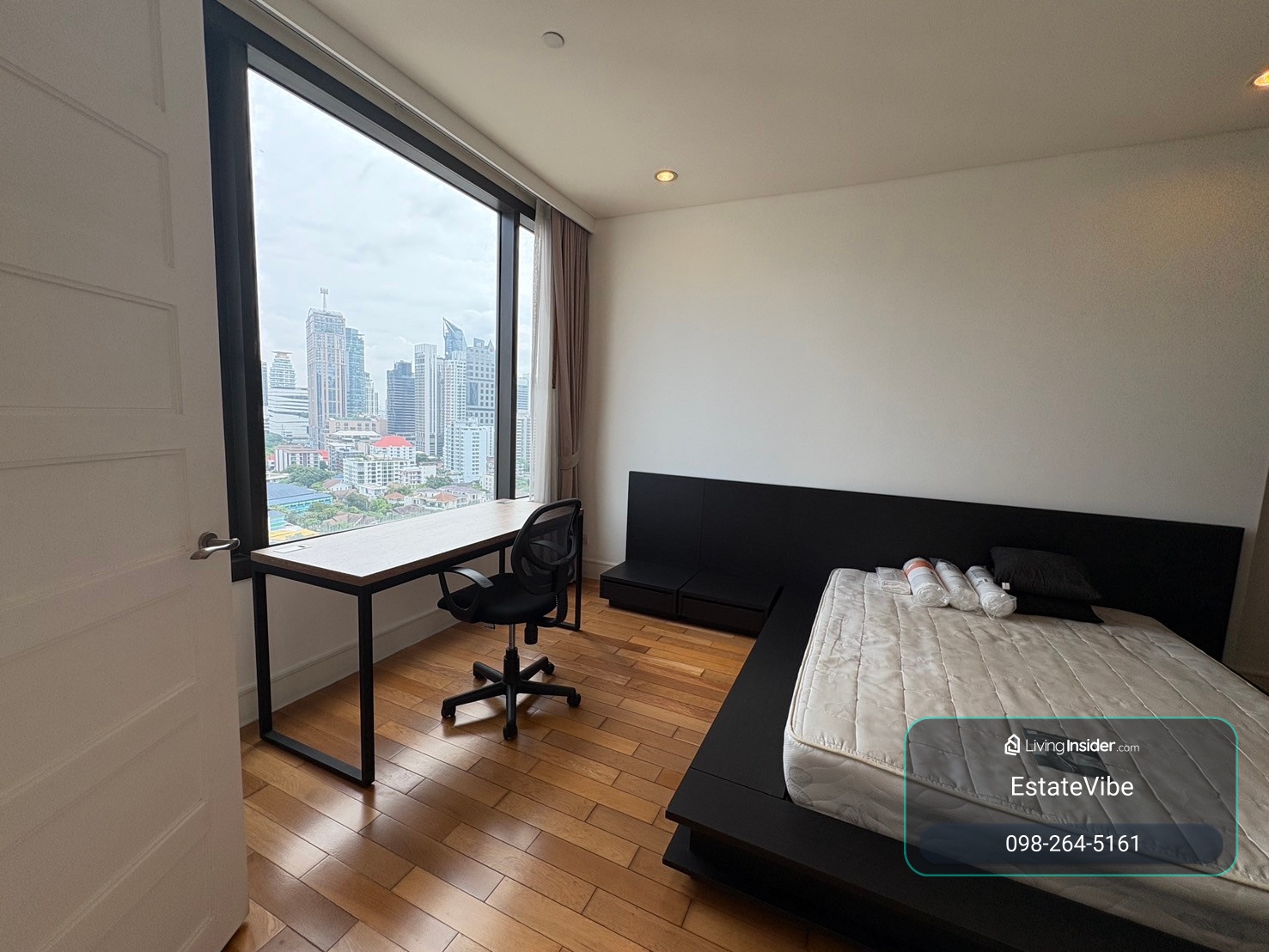 คอนโดเลี้ยงสัตว์ได้ห้องใหญ่ย่านพร้อมพงษ์ The EM District ชั้นสูง วิวโล่งสวย ✨Aguston Sukhumvit 22✨ 1 ห้องนอน 1 ห้องน้ำ ขนาด 56.24 ตร.ม ใกล้ BTS / MRT พร้อมพงษ์ (1.4 กม.) Tel.0982645161  – รูปที่ 4
