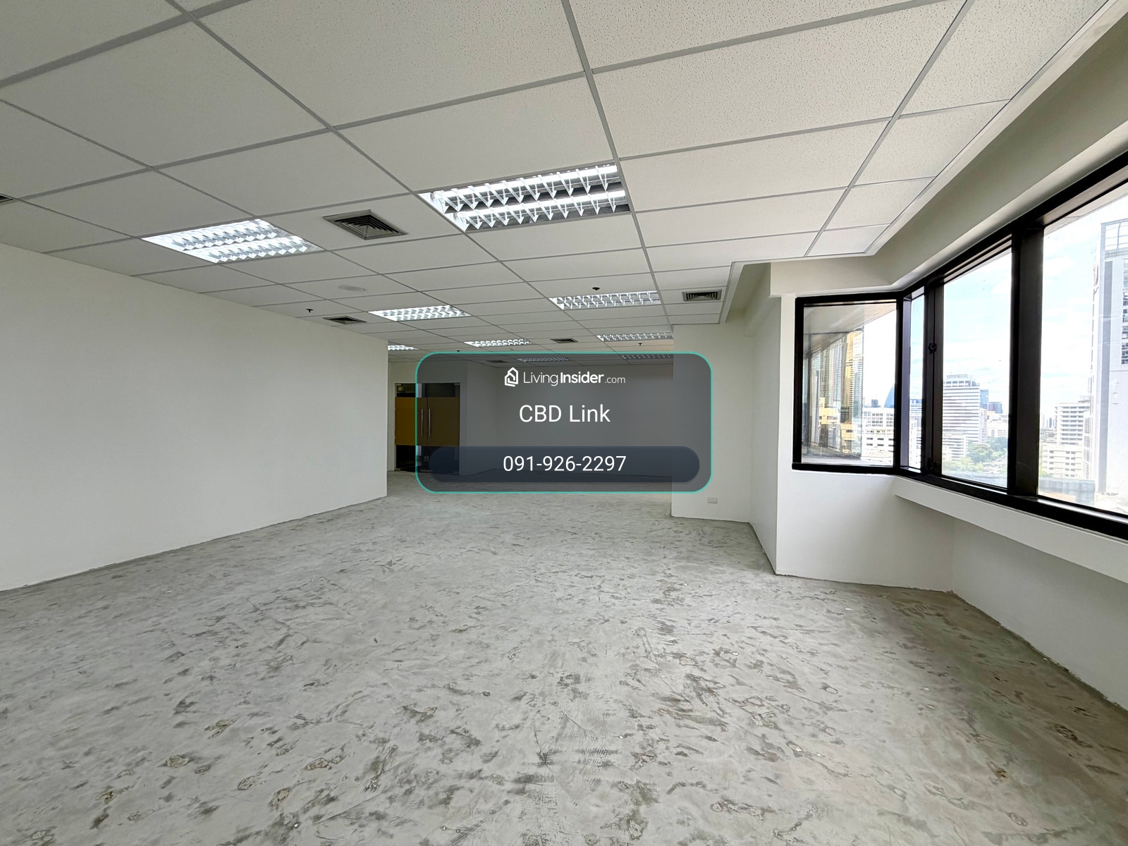 Renovated office, อยู่ติด BTS ศาลาแดง มีร้านอาหารและห้างในตึก  – รูปที่ 3