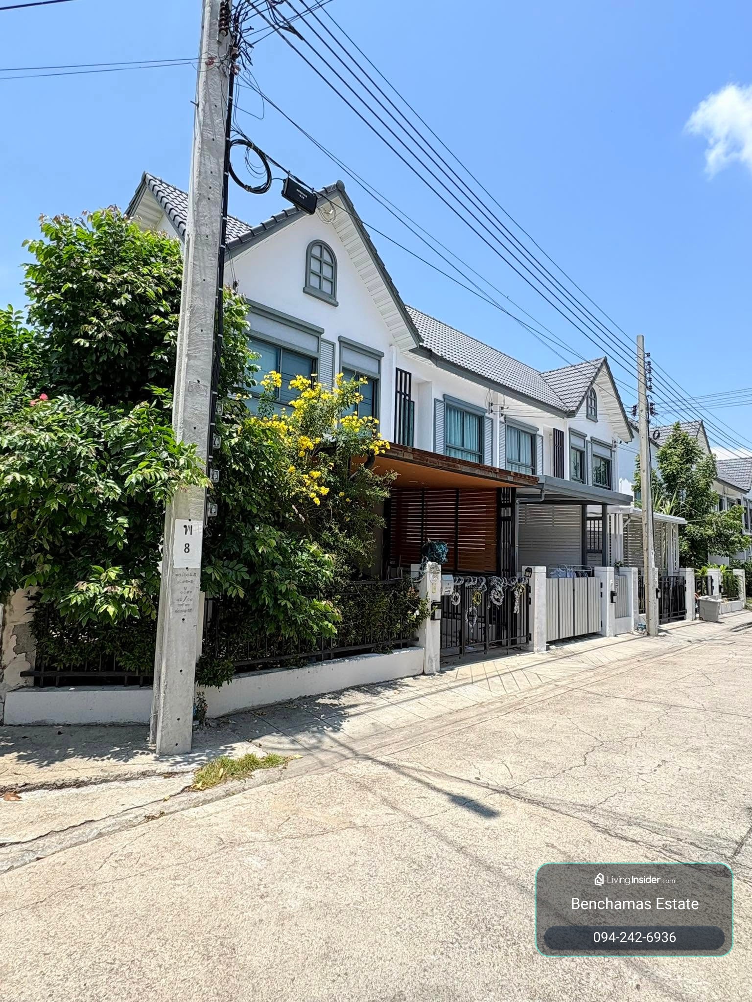 🔥ขาย ทาวน์โฮมหลังมุม โครงการ Modi Villa Bangna / โมดิ วิลล่า บางนา    ทำเลซอยเอแบคบางนา หลังมุม  ✅มีพื้นที่ข้างบ้านร่มรื่น ทิศทางลมดีหันหน้าทิศใต้ – รูปที่ 3