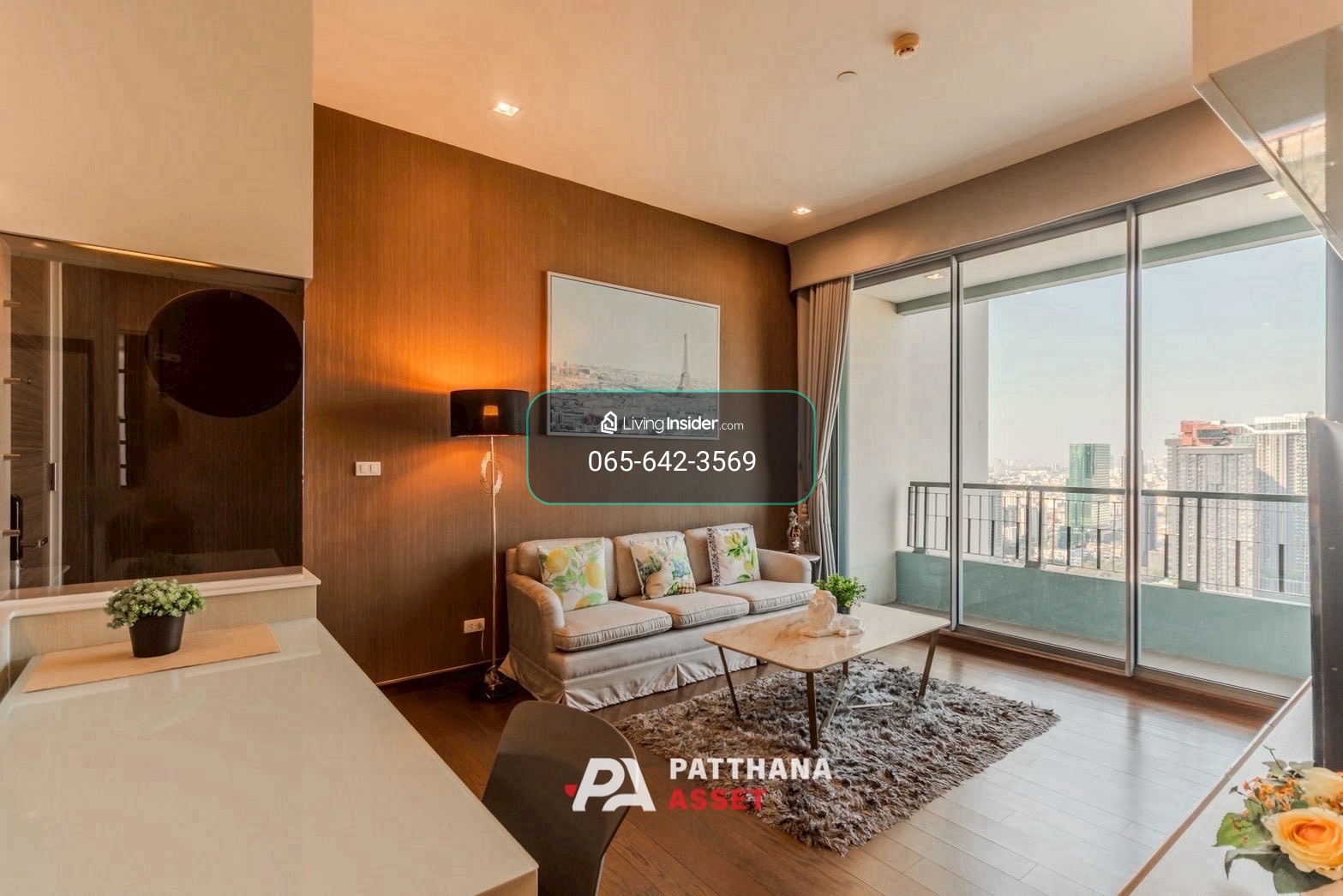 [RARE ITEM] หลุดมาห้องเดียว! Q Asoke 2 นอน 2 น้ำ ชั้นสูง วิวปัง ราคาดีที่สุดในโครงการ
✨ ห้องหายาก ขนาดใหญ่ อยู่สบายเหมือนบ้าน ✨
โอกาสสุดท้ายที่จะได้ครอบครองคอนโดหรูทำเลทอง ติด MRT เพชรบุรี แบบ 0 เมตร! ห้องไซส์ใหญ่ 70 ตร.ม. Layout สวยมาก จัดสัดส่วนลงตัว  – รูปที่ 2