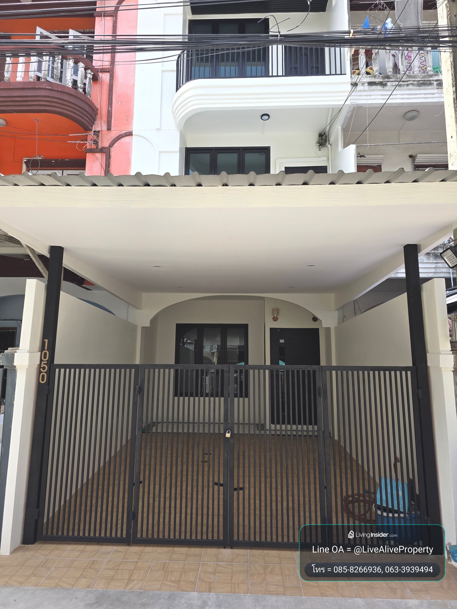 ทาวน์เฮาส์ 3 ชั้น รีโนเวทใหม่ หมู่บ้านไพโรจน์ บางนา ใกล้เซ็นทรัลบางนา พร้อมเข้าอยู่ – รูปที่ 2