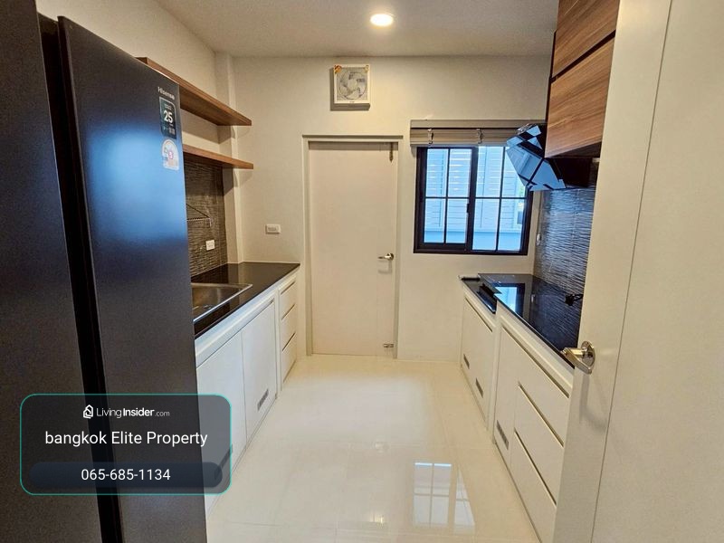 ขาย/ให้เช่า 𝐂𝐄𝐍𝐓𝐑𝐎 𝐁𝐀𝐍𝐆𝐍𝐀 เซนโทร บางนา 65 ตรว 300 ตรม พร้อมเฟอร์ – รูปที่ 2