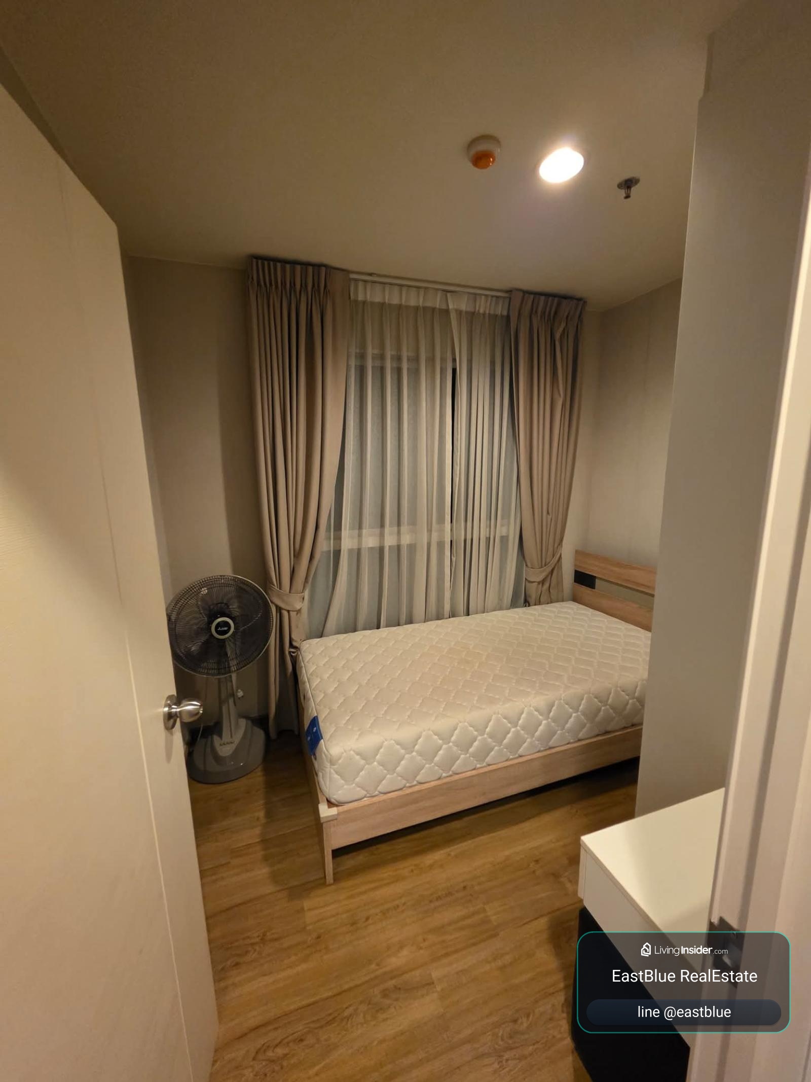 15/10/2026, รวมค่าโอน🔥 ขายด่วน! คอนโดสุดหรู Fuse Chan-Sathorn เพียง 4.3 ล้าน 

🏢 2 ห้องนอน ใกล้ BTS ช่องนนทรี ส่วนตัวสูง พร้อมอยู่! 0642748883 – รูปที่ 4