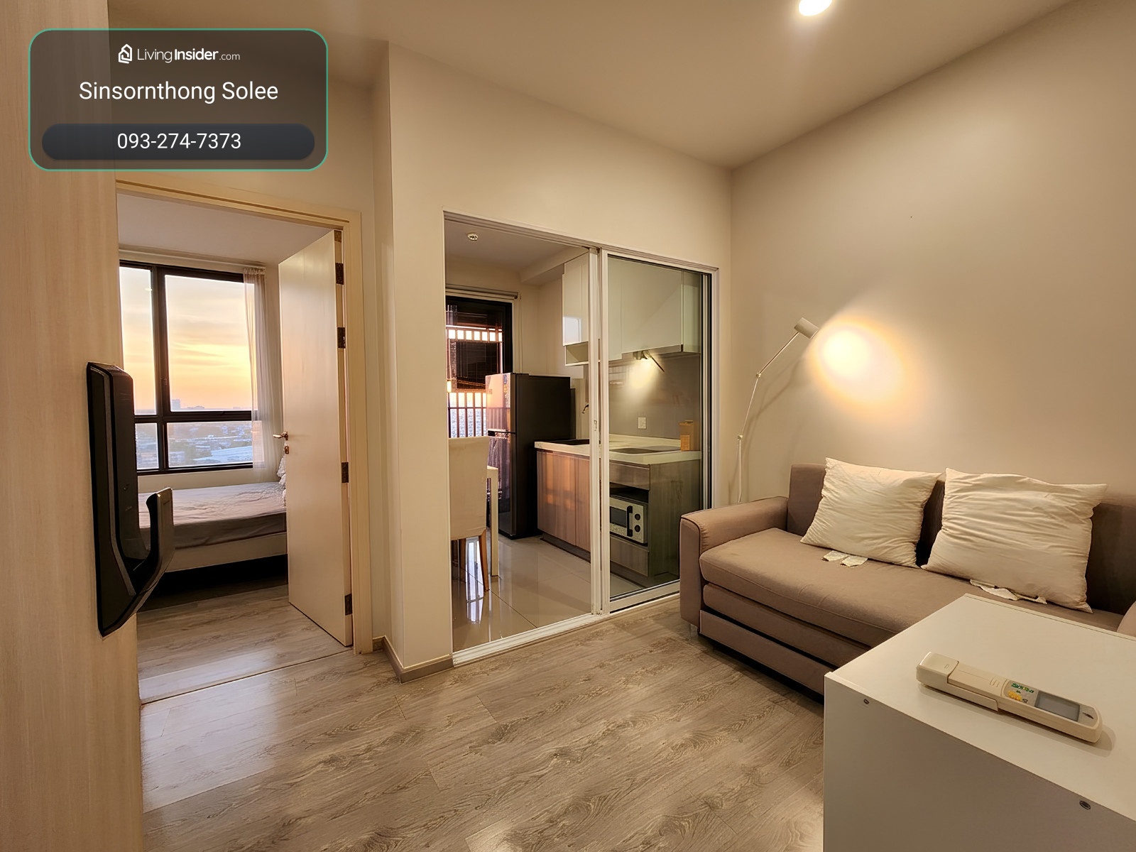 **Available** If you want to decorate a white, clean room with floating furniture, you need this room for rent: The Tree Charan 30, near Siriraj and Thammasat University, only 10 minutes. – รูปที่ 2