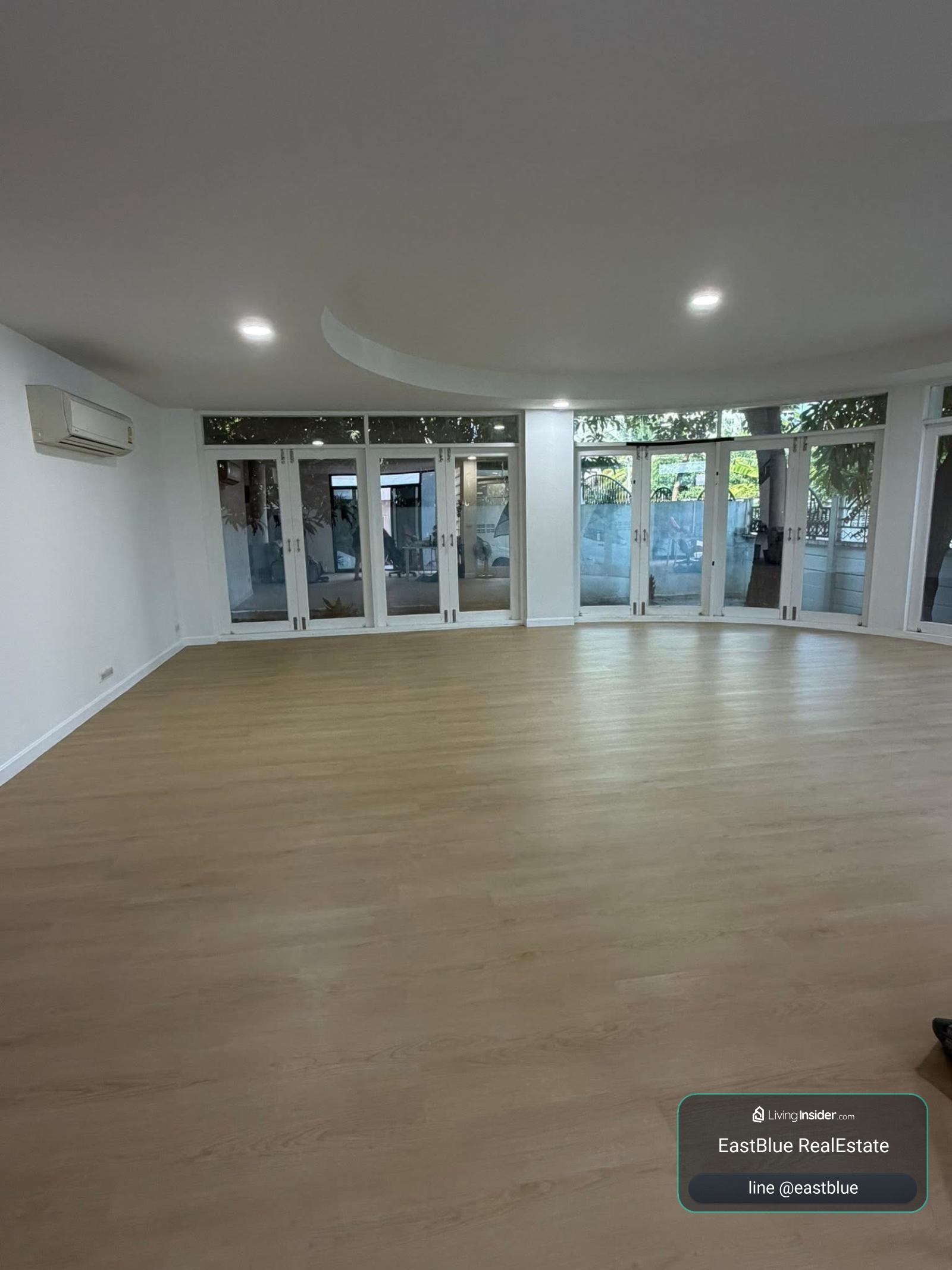 15/10/2026, ✨ บ้านสไตล์โฮมออฟฟิศ! พื้นที่สำนักงานที่สุดฟิน 🛋️
เพียง 17.5 ล้าน ได้บ้านหรู 5 ห้องนอน 6 ห้องน้ำ พร้อมสวยใหญ่ 524 ตร.ม. 0642748883 – รูปที่ 2