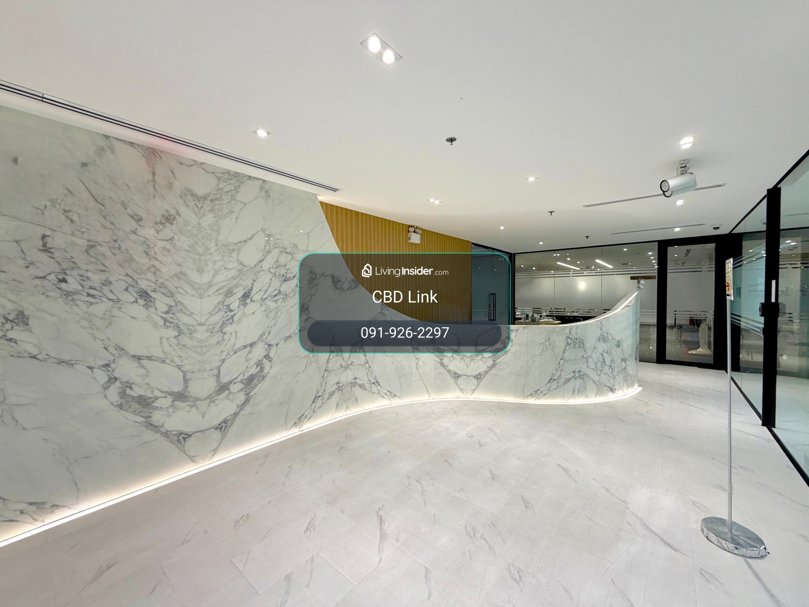 Beautifully decorated office with 24Hr air con, Next to BTS Surasak. – รูปที่ 2