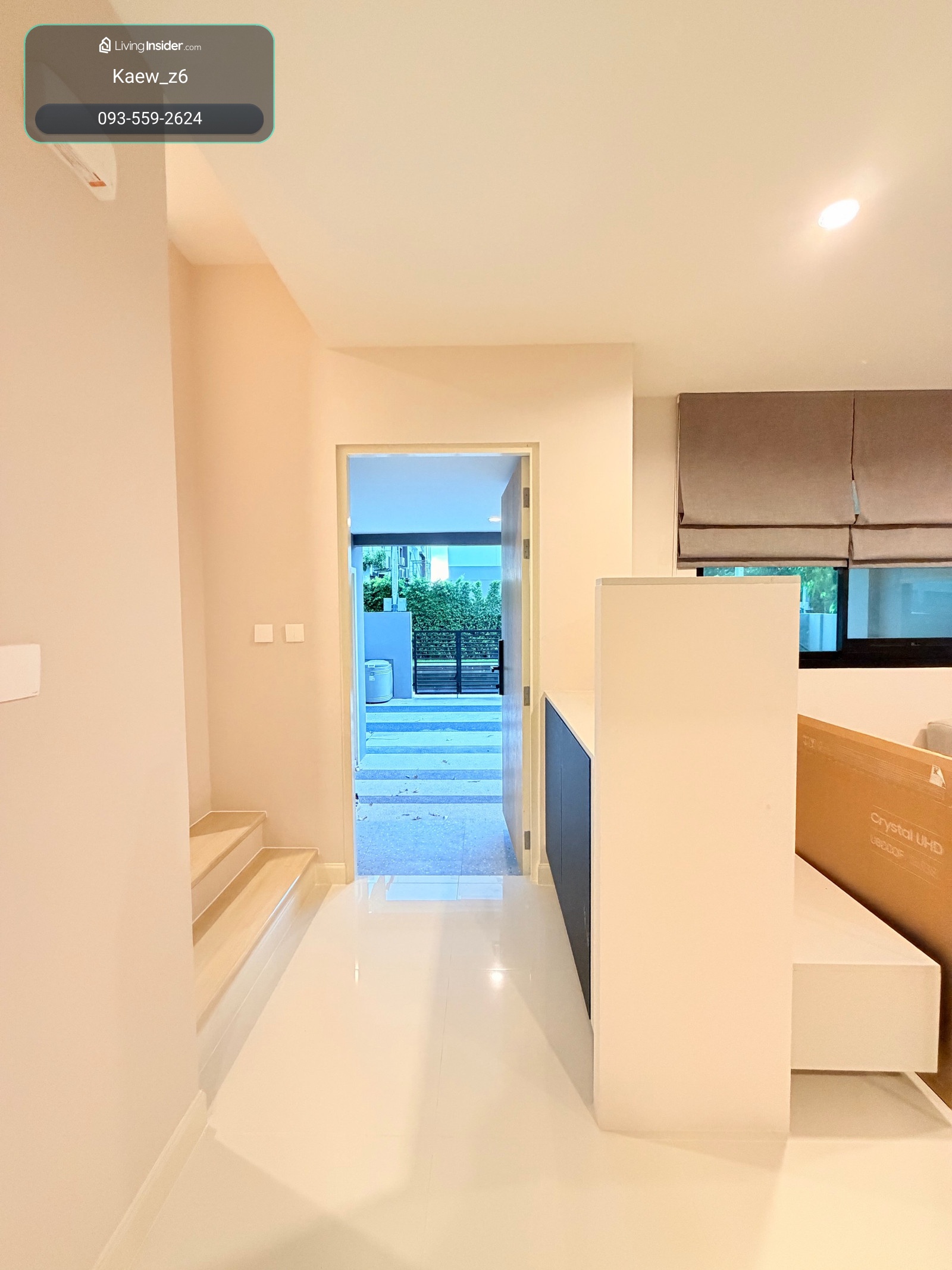Luxurious 3-storey corner house with rooftop, potential location near international schools and expressway. Ready to move in – รูปที่ 3