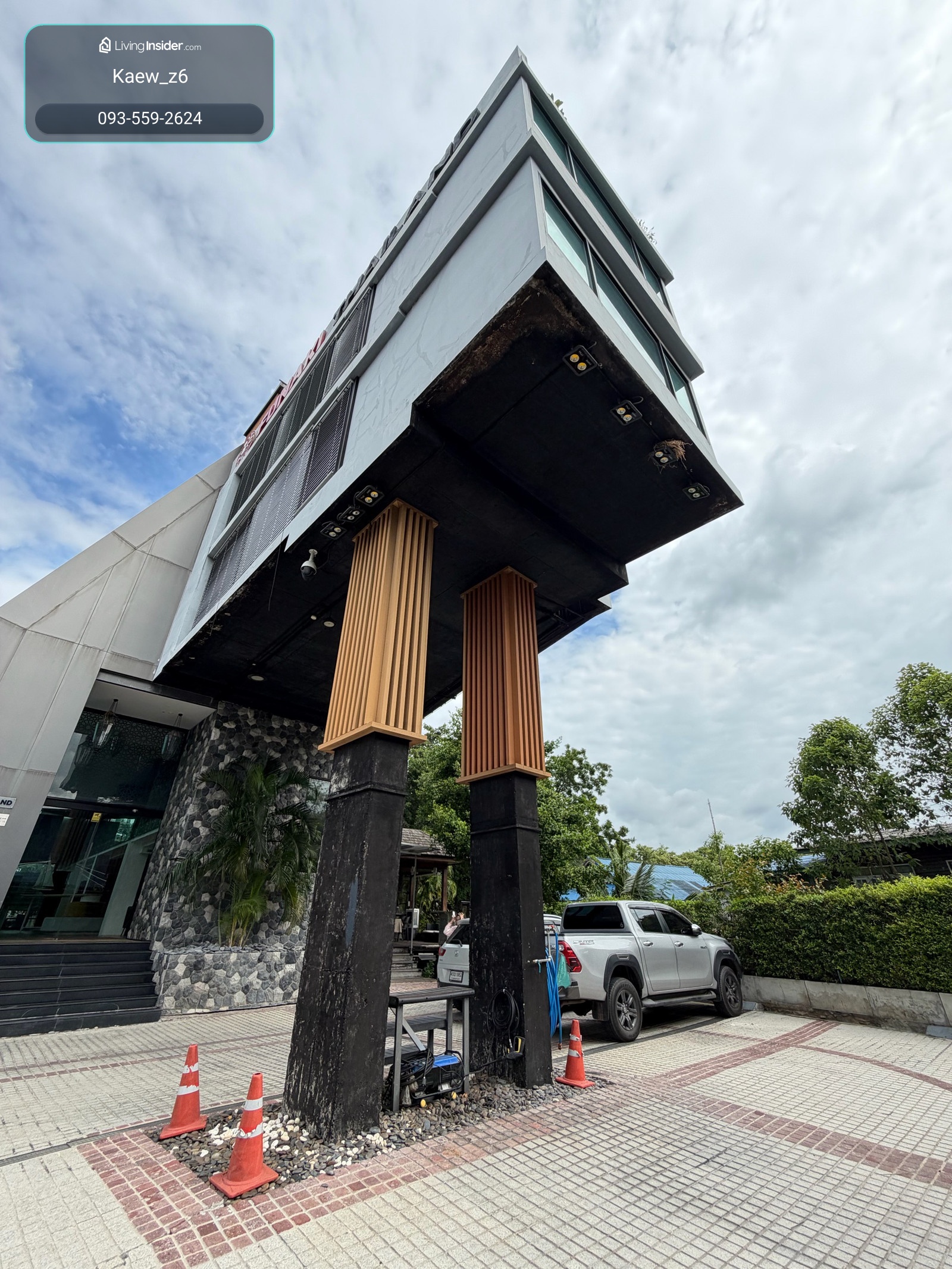 4.5 story office building with passenger elevator and fire escape stairs – รูปที่ 3