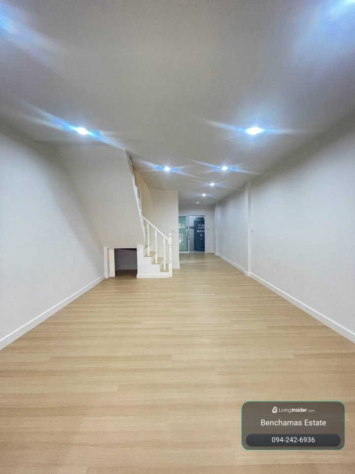 🟡2-story townhouse for sale ✅Renovated, ready to move in, Baan Tawanthong, Tawanthong Village.  Good location, convenient travel Along the southern bank of Phasi Charoen Canal - Phetkasem – รูปที่ 2