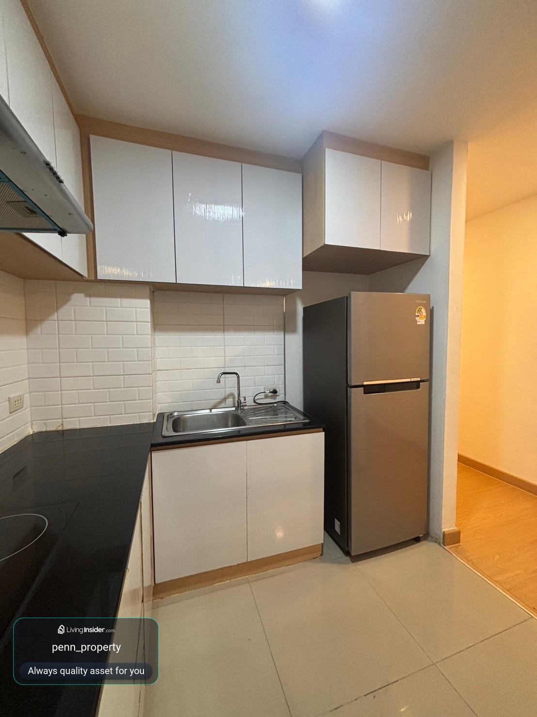 ห้องยูนิตใหญ่ 100 ตรม  สามนอน สองน้ำ ห้องมุม ติดสวนเบจญฯ เดินไปเพียง 250 ม   บรรยากาศ เงียบสงบใน สุขุมวิท ซอย10    – รูปที่ 2