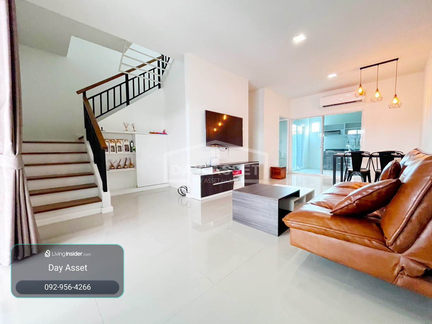 ขายทาวน์โฮม 2 ชั้น หมู่บ้าน เดอะ นีซ : ซอย พระยาสุเรนทร์ 30 เนื้อที่ 22.2 ตร.ว. ขายเพียง 2,750,000 บาท – รูปที่ 3
