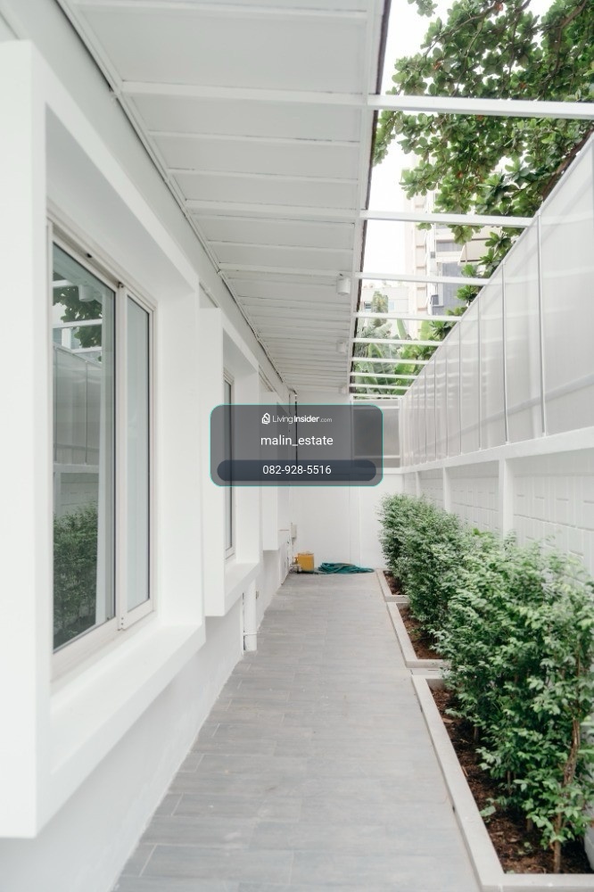 Townhome 3 floors, Soi Sukhumvit 15, beautifully decorated, ready to move in, in the heart of Asoke. – รูปที่ 3