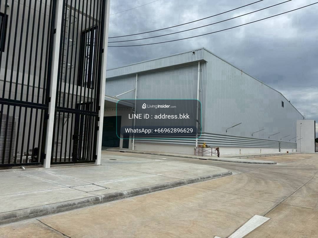 🏭 ให้เช่าโรงงาน ในนิคมอุตสาหกรรมอมตะ จ.ชลบุรี  📍 ทำเล: นิคมอุตสาหกรรม อำเภอพานทอง จังหวัดชลบุรี   🟣 ผังการใช้ประโยชน์ที่ดิน ผังสีม่วง  💰 ราคาเช่า: 190 บาท/ตร.ม.  รายละเอียดโรงงาน 	•	จำนวนทั้งหมด 4 หลัง 	•	ขนาดเริ่มต้นตั้งแต่ 2,950 – 5,400 ตร.ม. 	•	 – รูปที่ 2