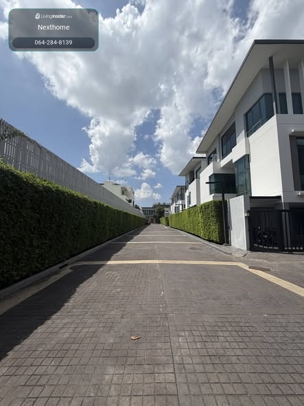 🔥ให้เช่าด่วน🔥 The Glamor Ekkamai–Praditmanutham 🚆 MRT ลาดพร้าว 71 ประมาณ 900 ม. | Luxury Pool Villa พร้อมอยู่ – รูปที่ 4