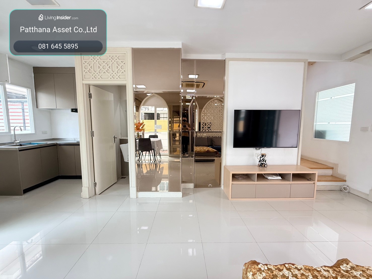 ขาย Townhouse 3ชั้น 3นอน 3น้ำ ตกแต่งพร้อมอยู่ เพียง 4.99ล้าน ทำเลเชื่อมต่อถนนพระราม 9 ทองหล่อ ได้ในไม่กี่นาที – รูปที่ 2