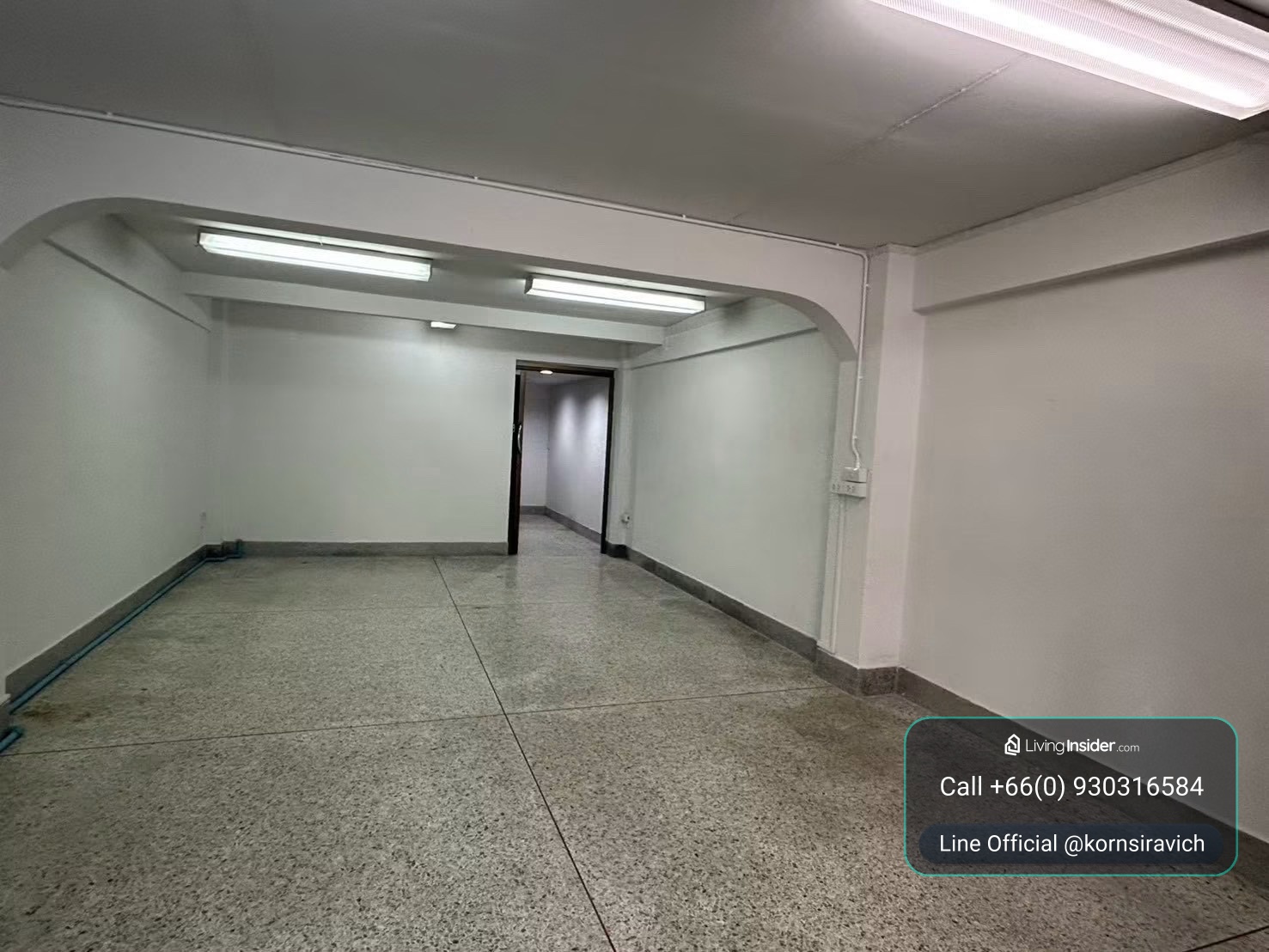 For rent commercial building Ekkamai Sukhumvit 63 with parking nearby | For Rent Commercial Building / Shop House on Ekkamai - Sukhumvit 63 Bangkok near Parking Services – รูปที่ 3