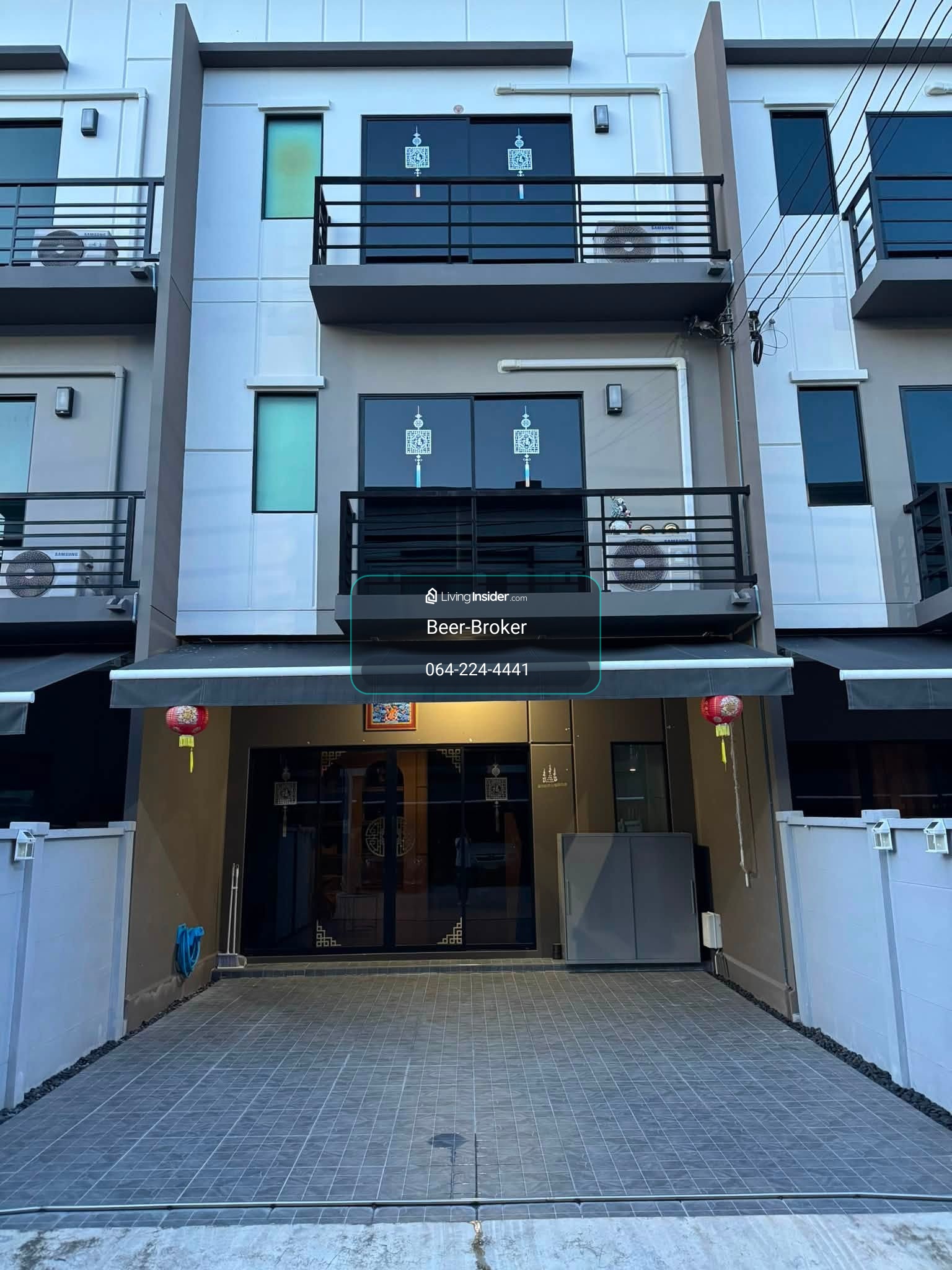 ทาวน์โฮม 3ชั้น บิ้วอินทั้งหลัง วอลเปเปอร์สวยทั้งบ้าน ต่อเติมครัว แอร์ 5เครื่อง  – รูปที่ 2