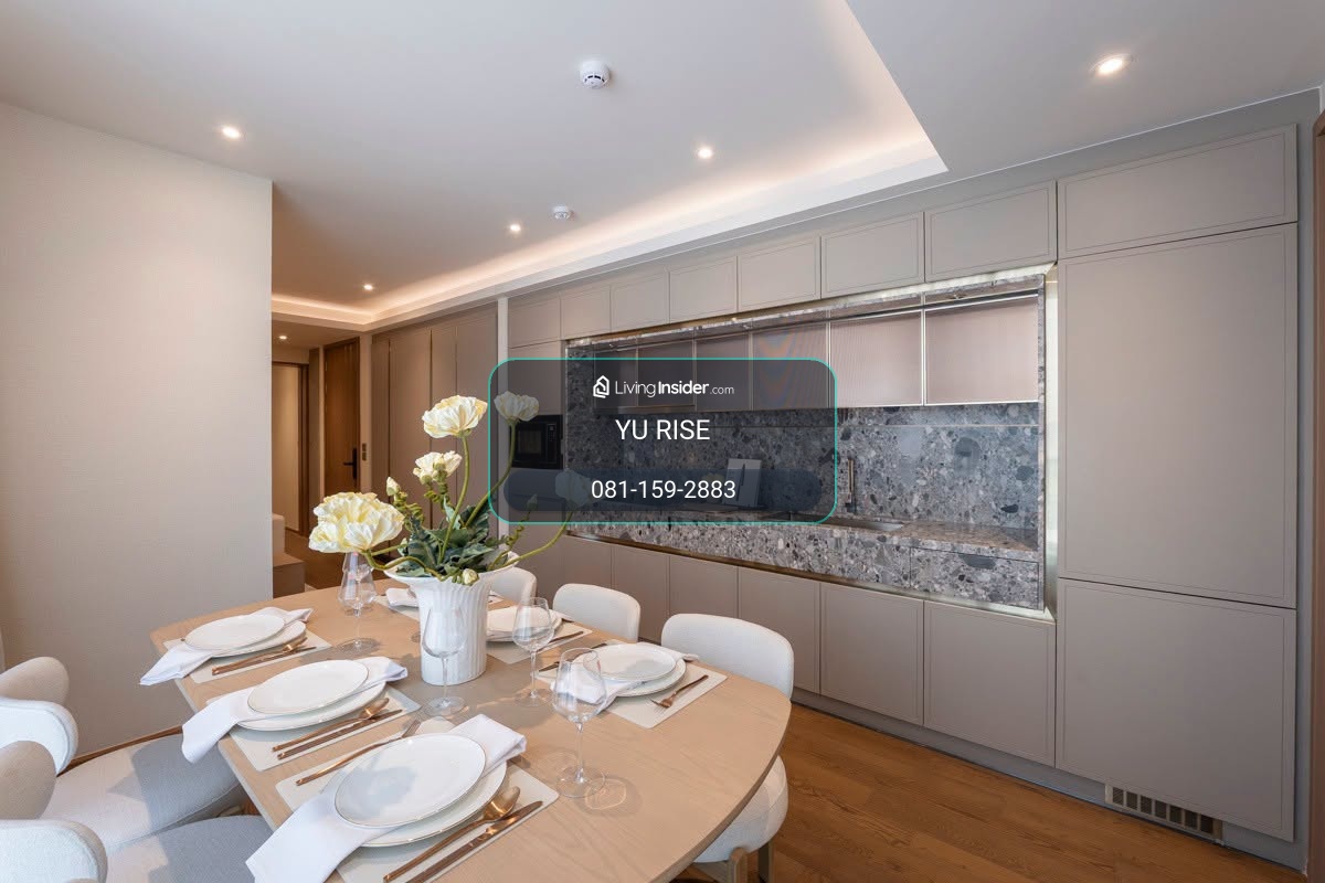 Via 34 for rent, room decorated in warm cream tones. Built-in work neatly Long stone top kitchen with dining table Ready to move in – รูปที่ 3