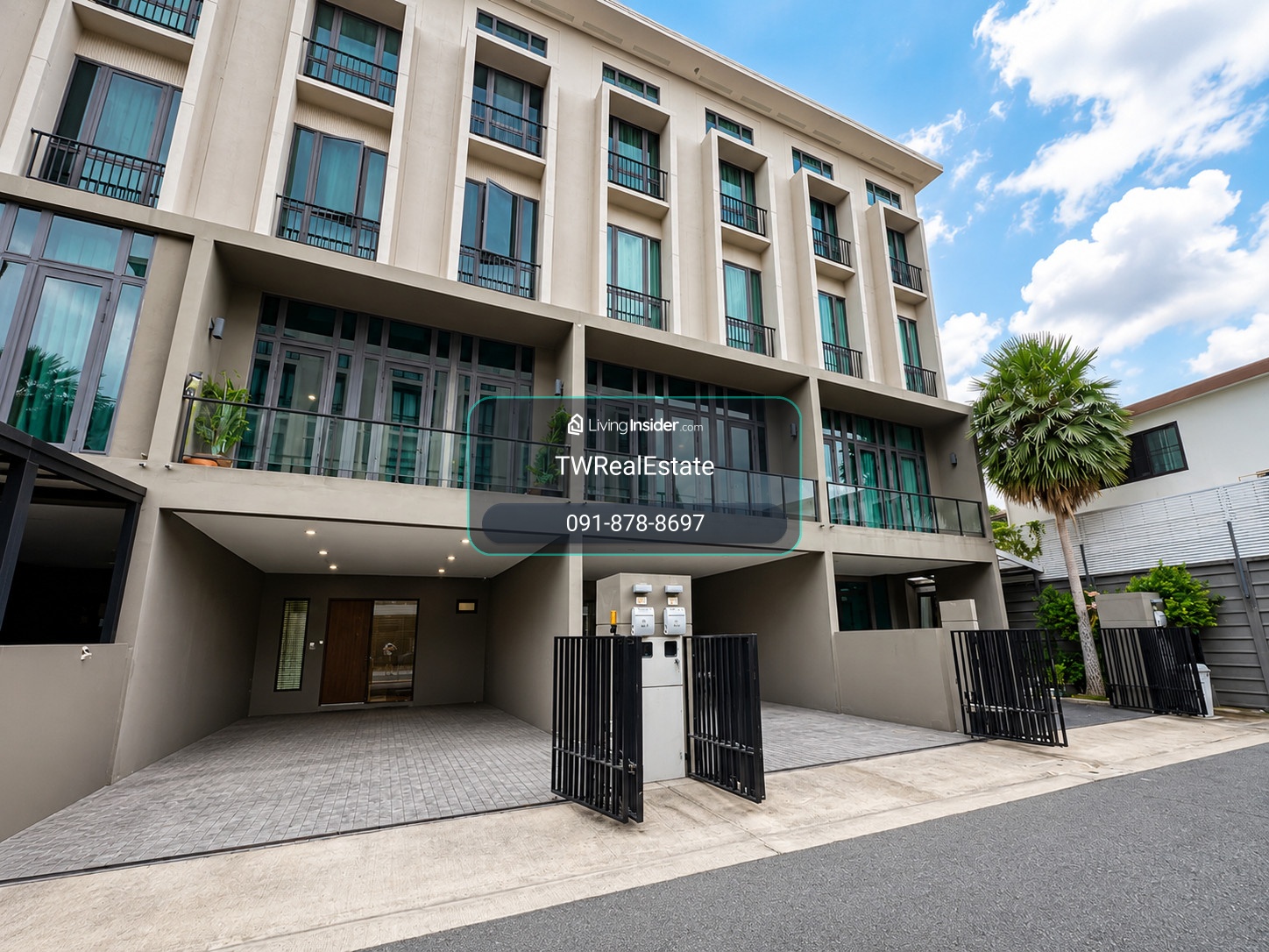 ขาย Townhome 4 ชั้น Patio Ratchayothin ทาวน์โฮมระดับพรีเมียม | Built-in & Fully Furnished | 263 ตร.ม. | จอดรถ 4 คัน – รูปที่ 3