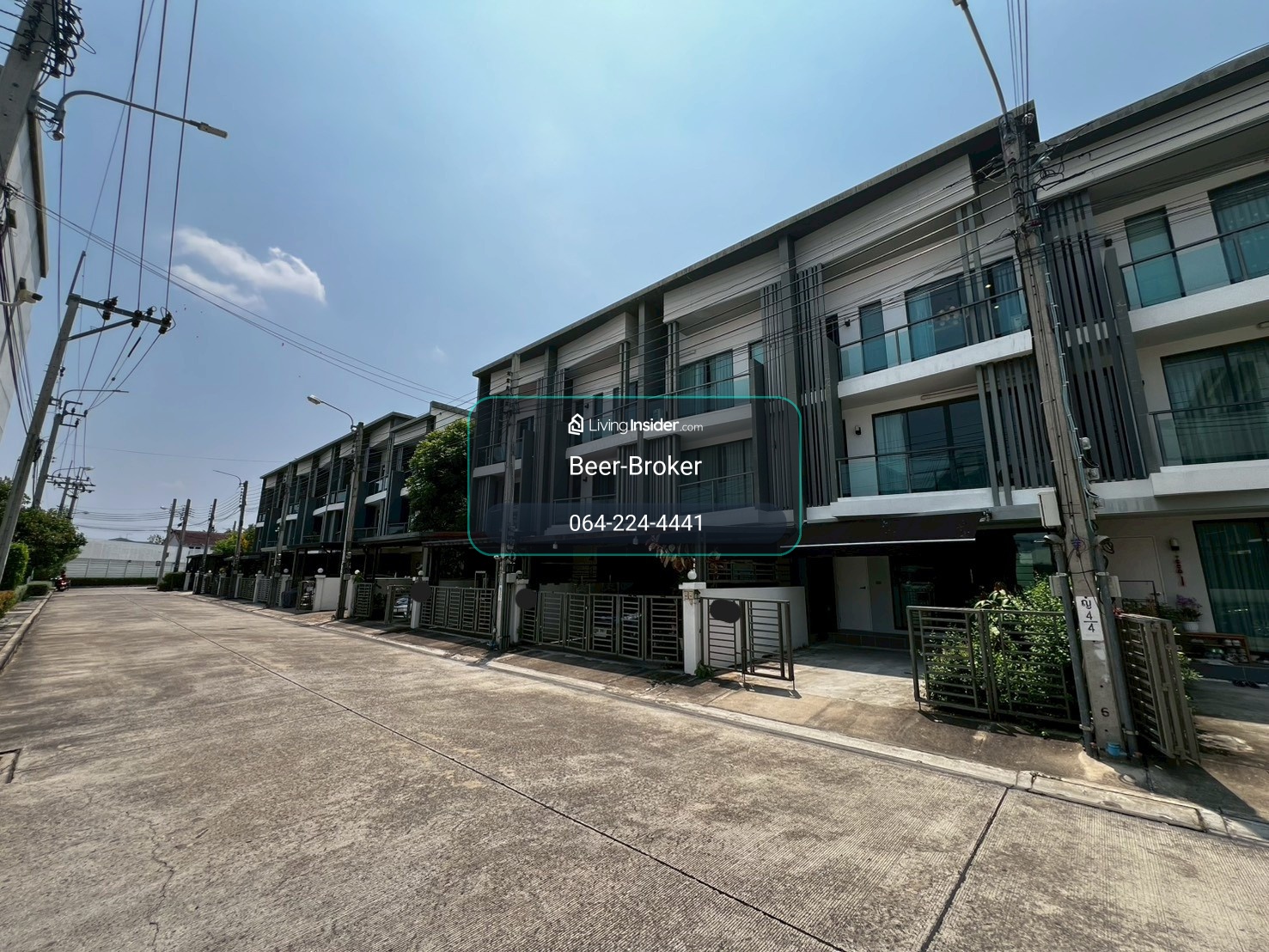 ทาวน์โฮม 3ชั้น ติดถนนราชพฤกษ์ แบบติดเลย เดินทางสะดวกมาก ใกล้เซ็นทรัล เฟอร์ครบตามรูป  – รูปที่ 3