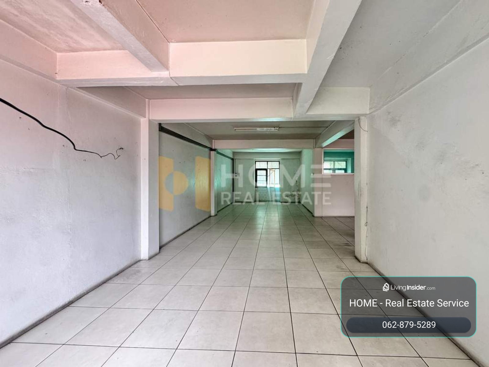 Two adjoining commercial buildings, Pacific Sriracha. / 3 Storey (FOR RENT) YEAN254 – รูปที่ 4