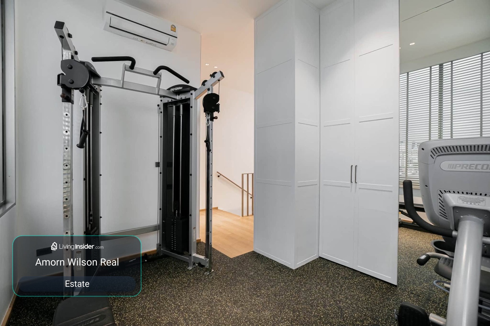 🏡 ให้เช่า 𝗟𝗨𝗫𝗘 𝟯𝟱 | Luxury Townhome 4 ชั้น พร้อมลิฟต์ | 3 ห้องนอน 4 ห้องน้ำ | 400 ตร.ม. | ลาดพร้าว 35–รัชดา 32 – รูปที่ 4