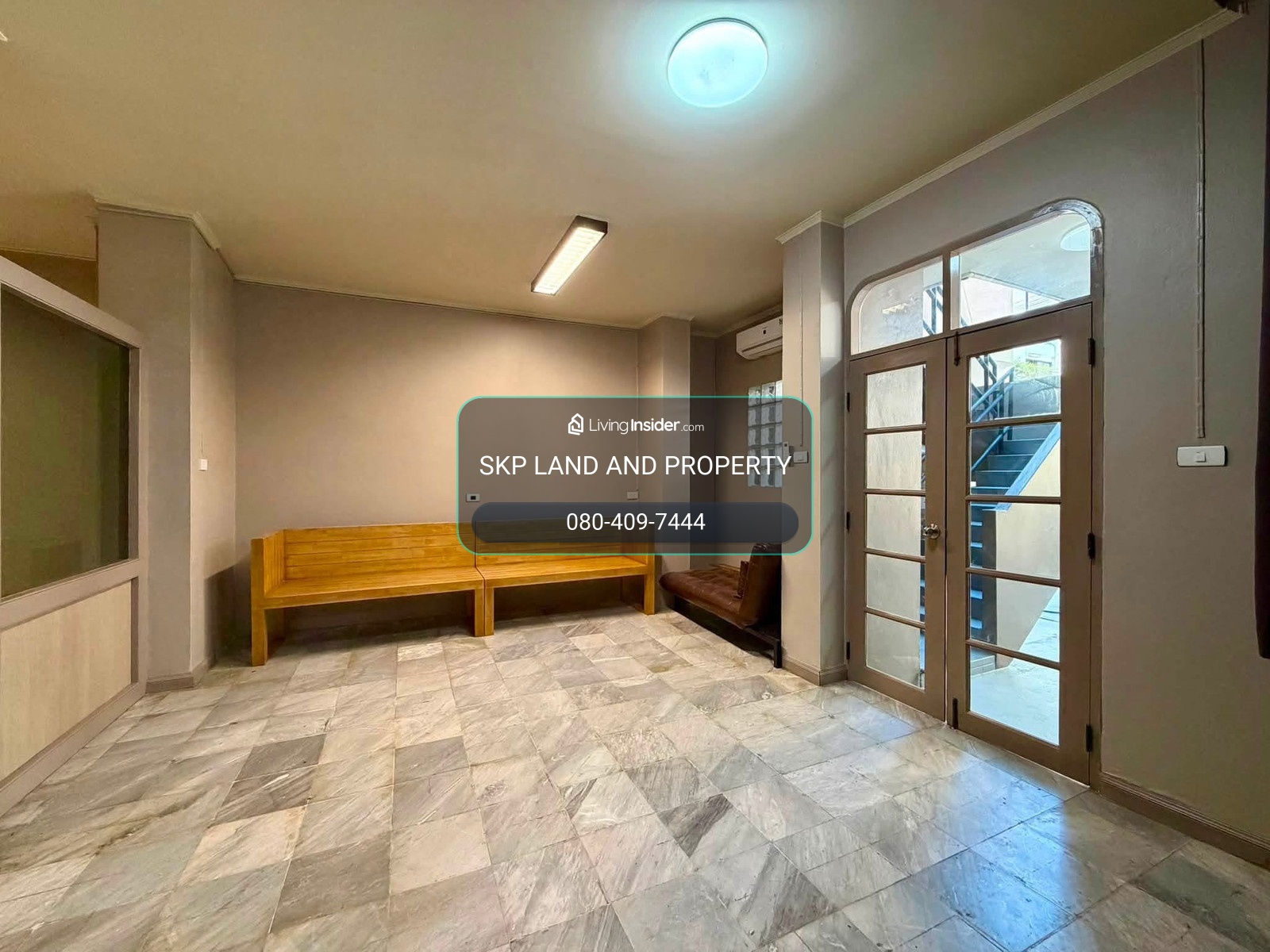Townhouse for rent, Soi Sukhumvit 44, 5 minutes walk to BTS Phra Khanong and Ekkamai, near Gateway Ekkamai. – รูปที่ 3