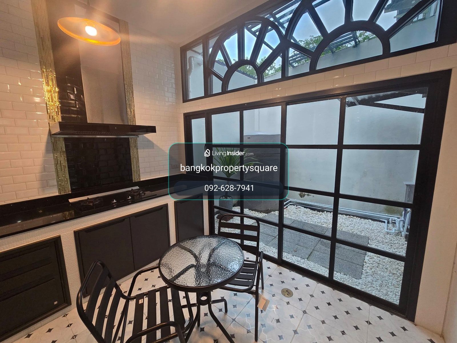 ให้เช่าทาวน์โฮมหรู Cordiz at Udomsuk ซอยอุดมสุข 39 สไตล์ Modern 3 ห้องนอน 4 ห้องน้ำ – รูปที่ 2