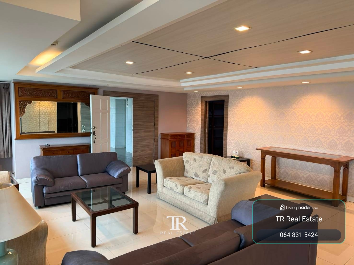 🏡 ให้เช่าคอนโด ลิเบอร์ตี้ พาร์ค | 3 ห้องนอน | 3 ห้องน้ำ (+ห้องแม่บ้าน) | 240 ตร.ม. | สุขุมวิท 23 | 💰 70,000 บาท/เดือน | LINE: @944hjngx | รหัสอ้างอิง: UE0080 – รูปที่ 2