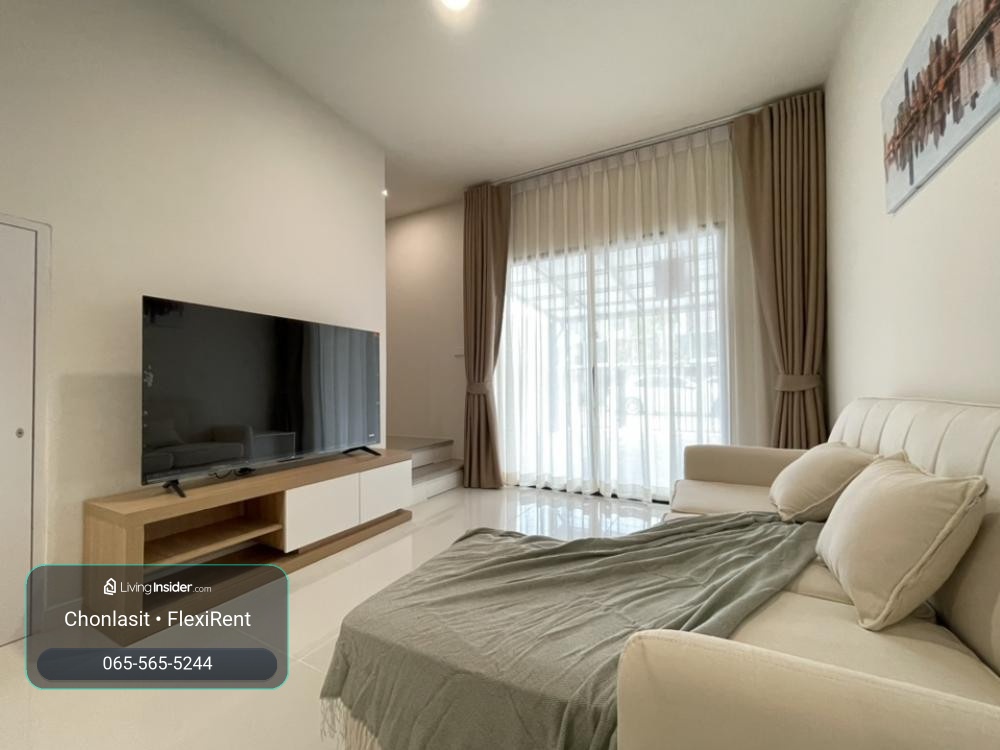 🏡 Townhome for rent, Altitude Craft Bangna ✨ The house is ready to move in, beautifully decorated, complete with furniture and electrical appliances 🔥 There is both an inside kitchen + an outside kitchen 🔥 The addition of the roof in front of the house an – รูปที่ 2